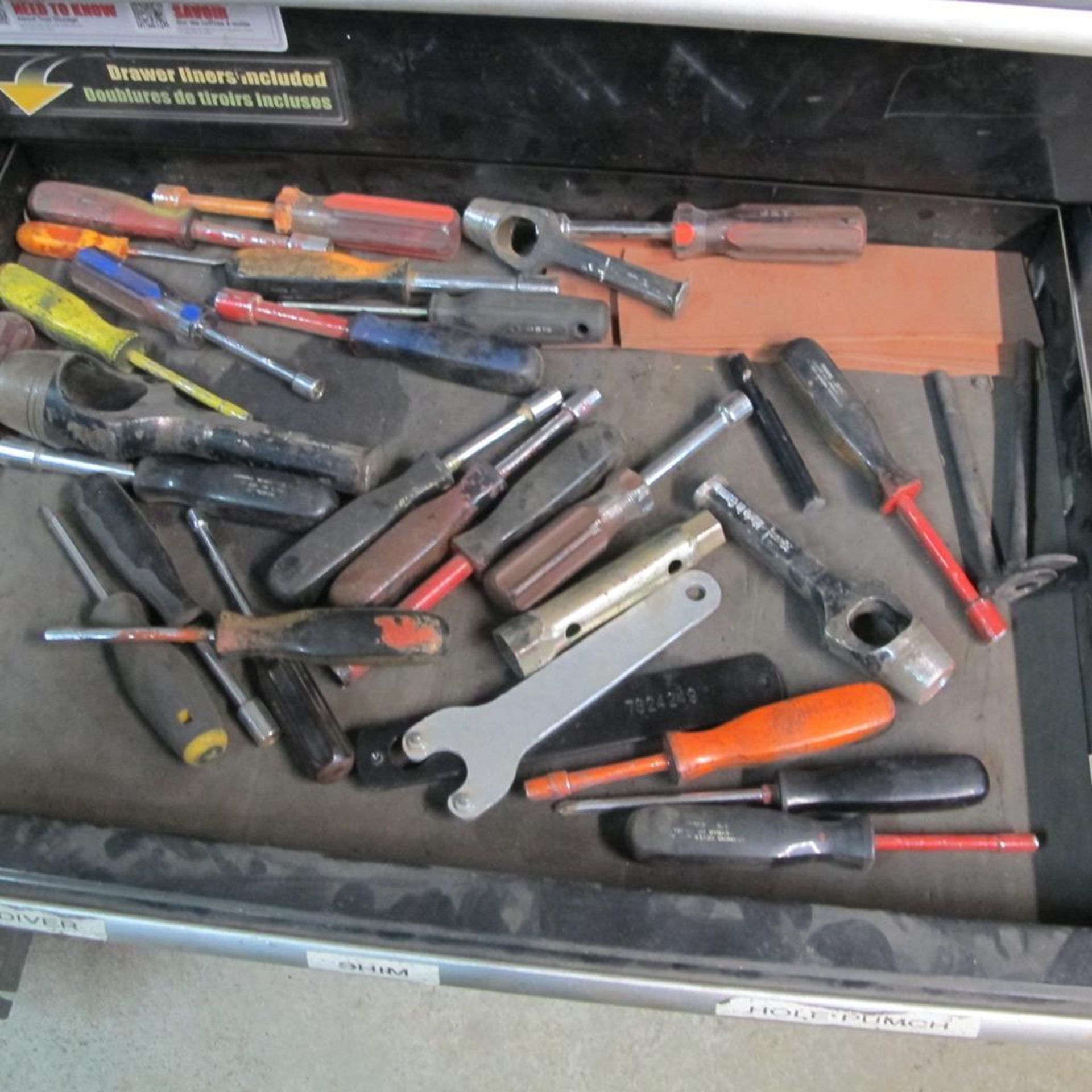 MASTERCRAFT MAXIMUM 19 DRAWER TOOL CHEST INCL CONTENTS AND TOOLS (IN WEST BLDG) - Image 3 of 21