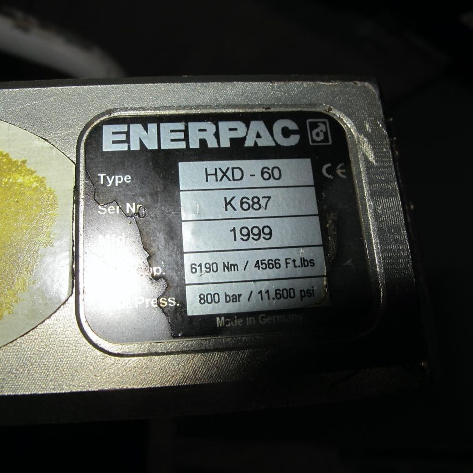 ENERPAK HYDRAULIC TORQUE WRENCH HXD-60, S/N K-687, CC6275/2-3/4", MAX CAP 4,566 FT/LB (IN WEST BLDG) - Image 2 of 3