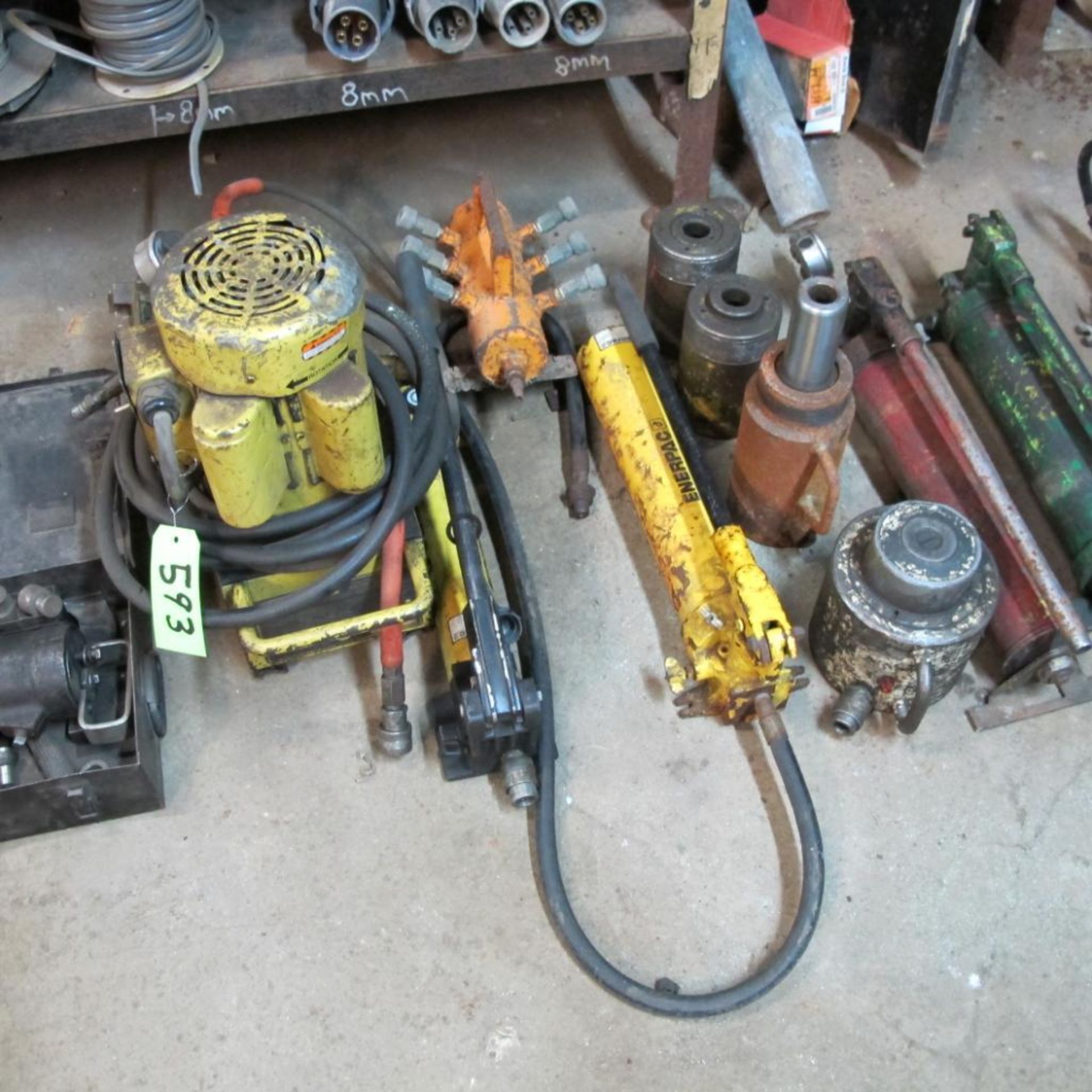 LOT OF ENERPAC HYDRAULIC POWER PACK, PUMPS, RAMS, KNOCKOUT KIT, Y46 PRESS AND HYDRAULIC PUNCH PRESS - Image 2 of 5