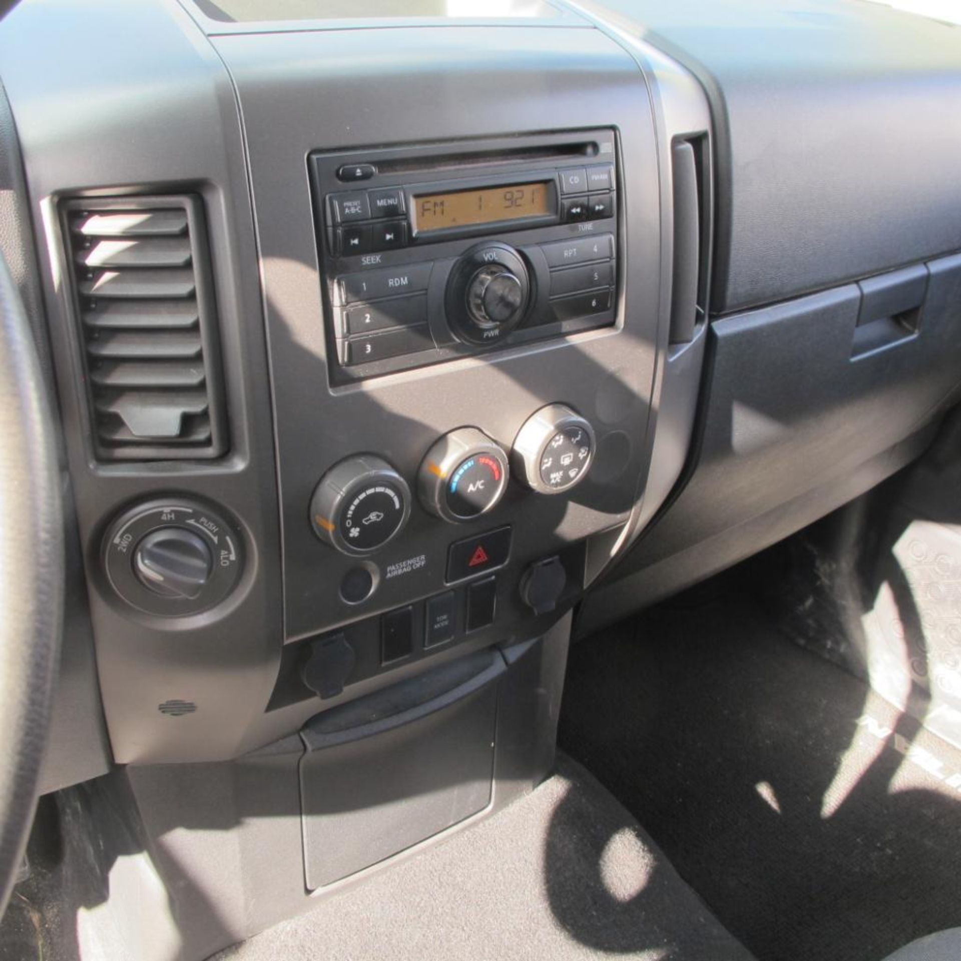 2013 NISSAN TITAN CREW CAB, 92574 KM INDICATED, 4X4, 5.6L, V-8, INCLUDES SUMMER TIRES ON RIMS, 1N6AA - Image 11 of 13