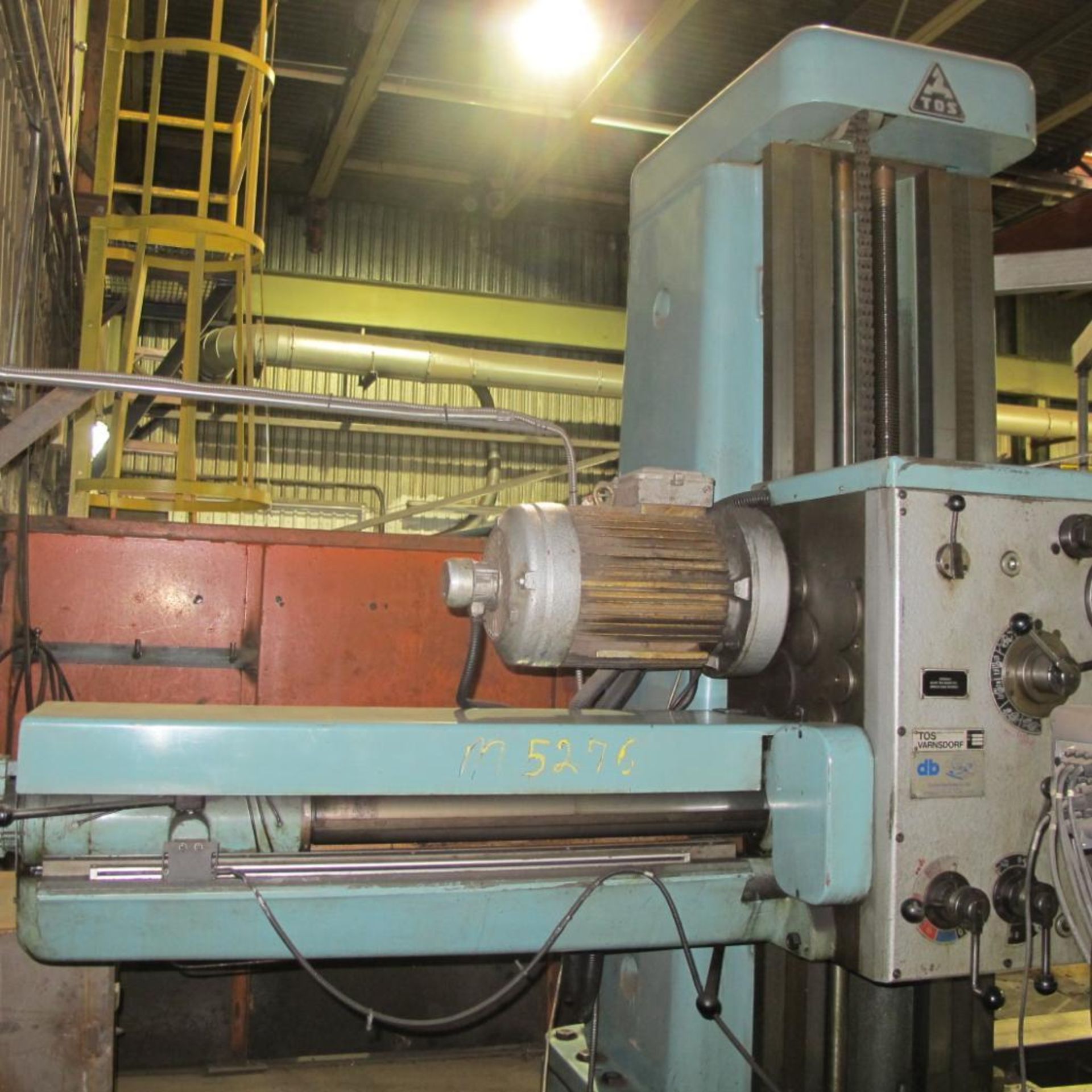 TOS HORIZONTAL BORING MILL MODEL W100A, 4" HEAD, 49" TABLE, TAILSTOCK, HEIDENHAIN 4 AXIS DRO, S/N 30 - Image 19 of 23