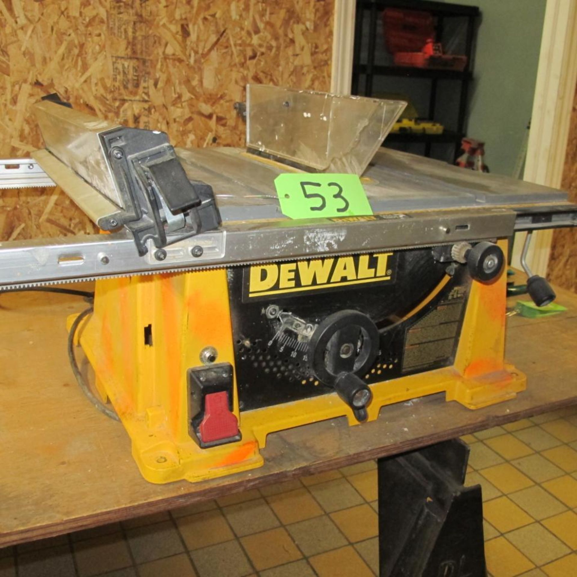 DEWALT DW744 10" RACK AND PINION BENCH TOP TABLE SAW (UPPER TOOL CRIB)