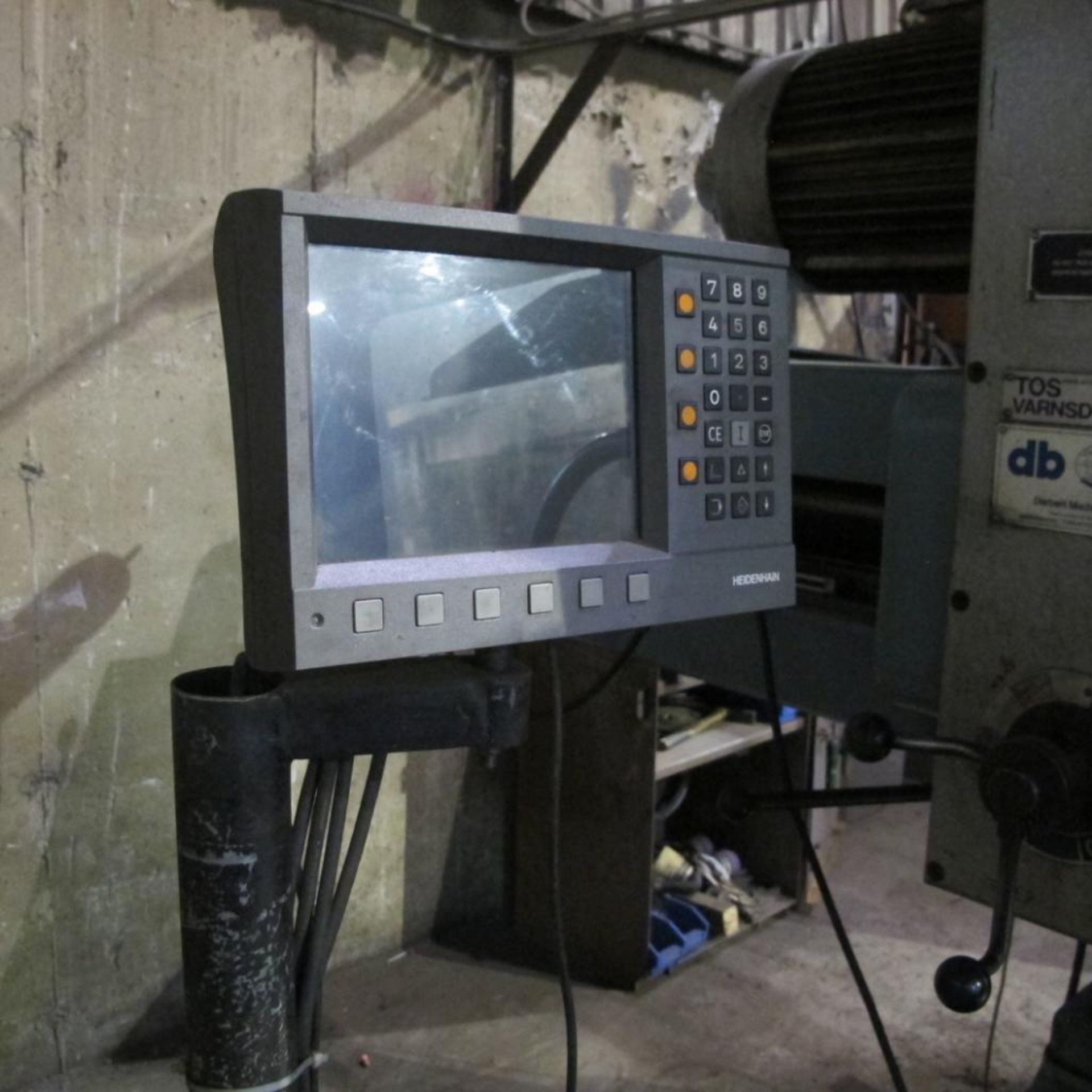 TOS HORIZONTAL BORING MILL MODEL W100A, 4" HEAD, 49" TABLE, TAILSTOCK, HEIDENHAIN 4 AXIS DRO, S/N 30 - Image 18 of 23