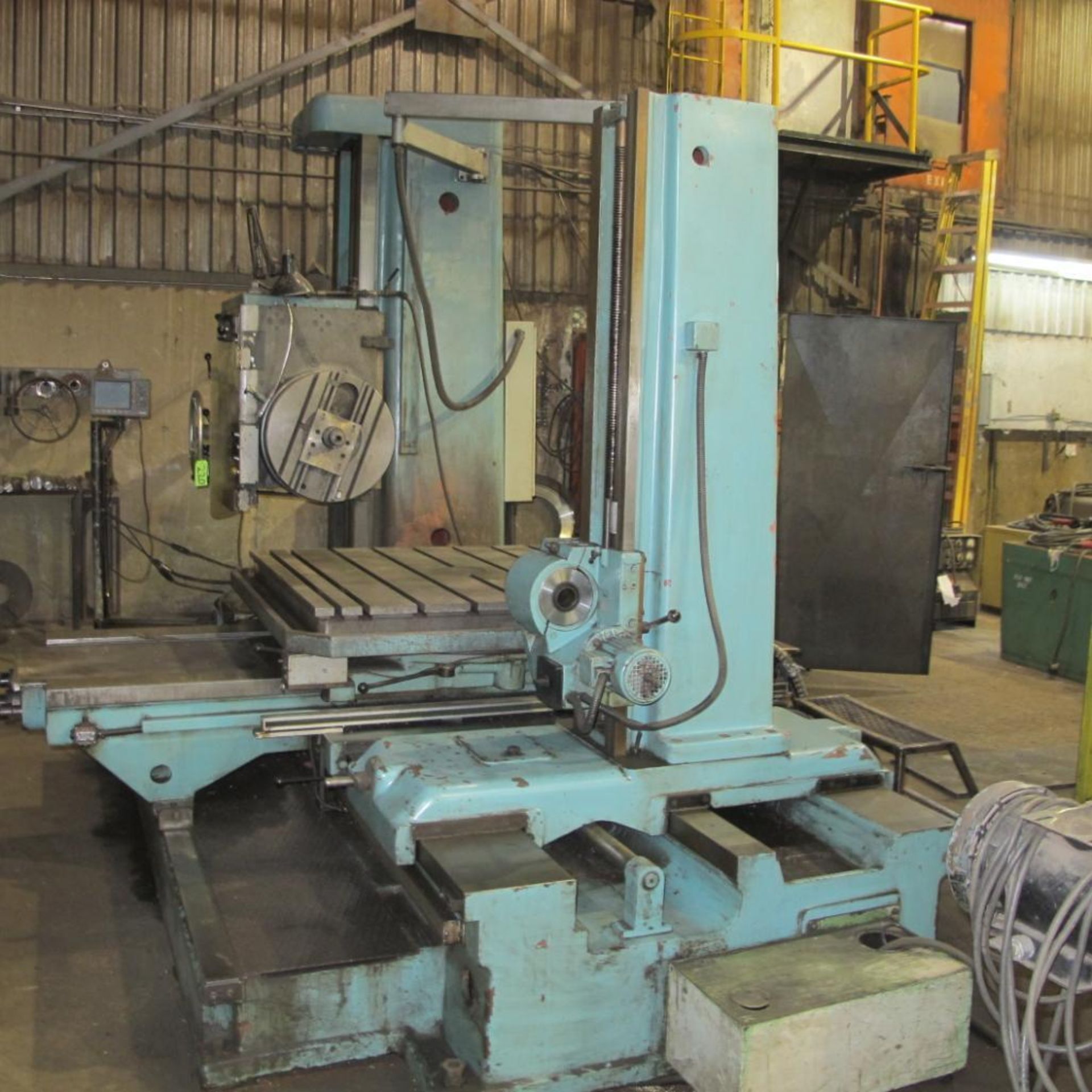 TOS HORIZONTAL BORING MILL MODEL W100A, 4" HEAD, 49" TABLE, TAILSTOCK, HEIDENHAIN 4 AXIS DRO, S/N 30 - Image 3 of 23