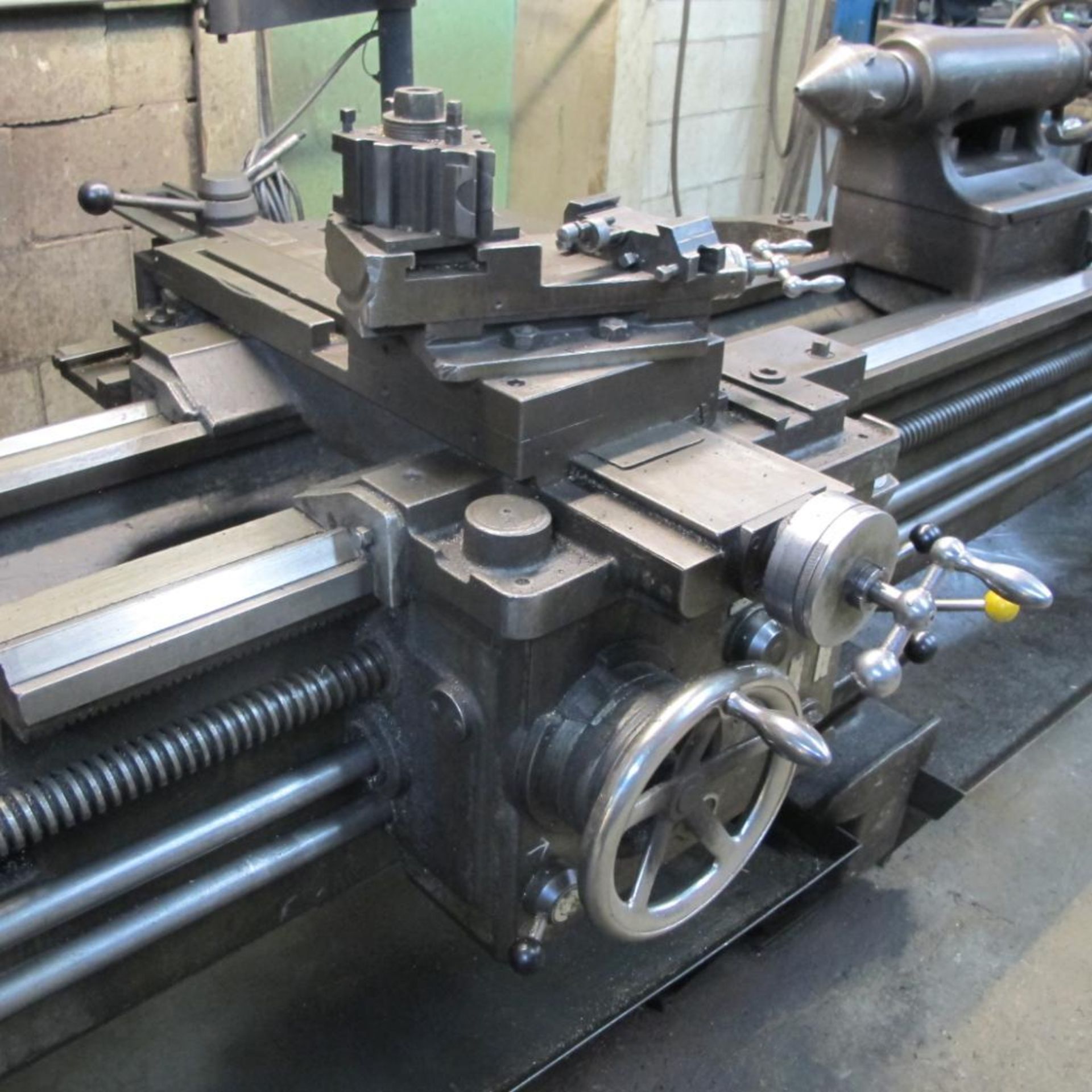 VDF 24" X 10' LATHE, 22" 4 JAW CHUCK, 3 1/4" BORE, TAILSTOCK, STEADY REST, FOLLOW REST, TOOL POSTS, - Image 10 of 16