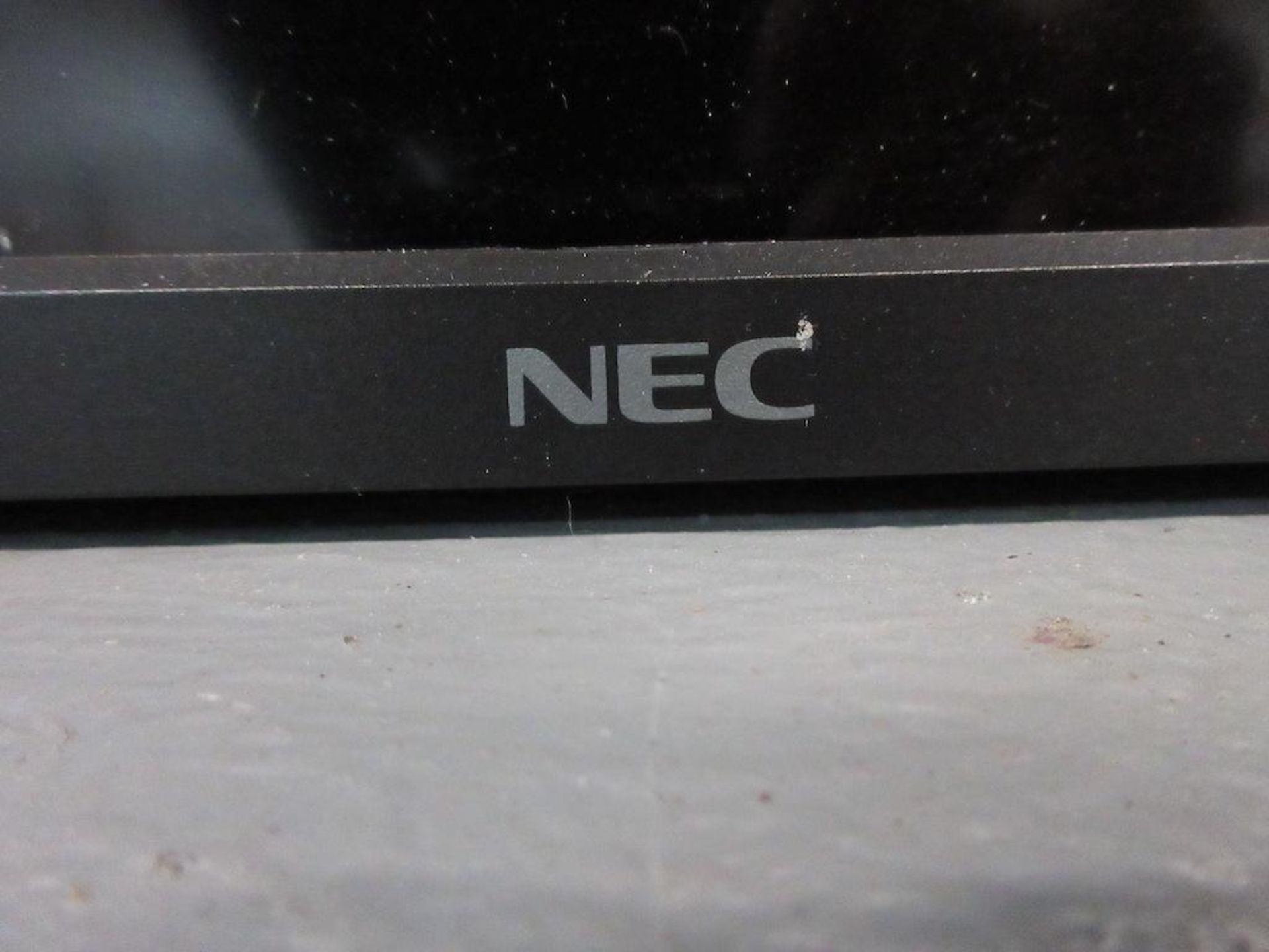 NEC multisync V463 46" LCD Monitor - Image 2 of 3