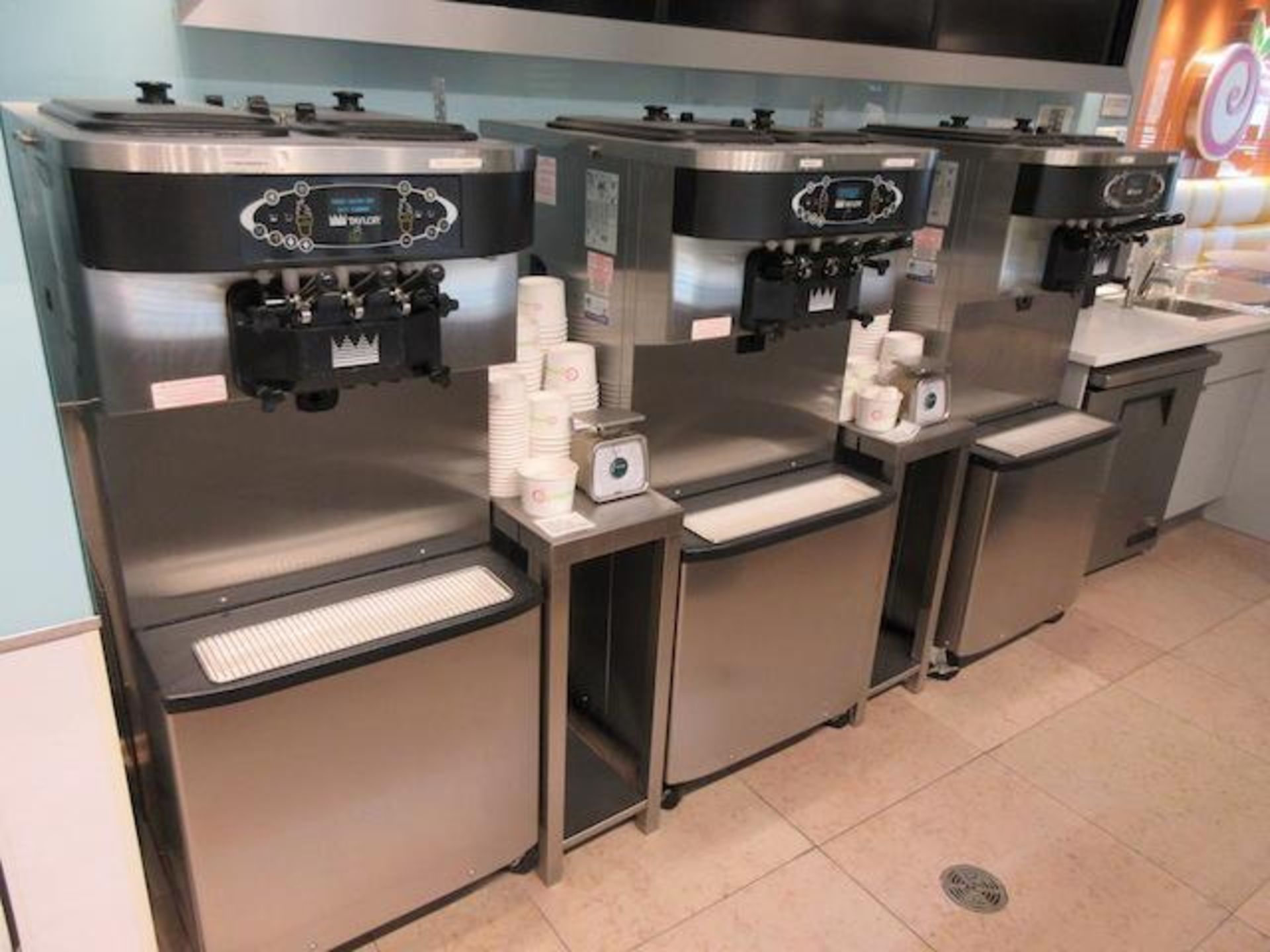 2015 Taylor model C713-33 soft serve freezer, twin twist, air cooled, 3 ph, sn M5071489