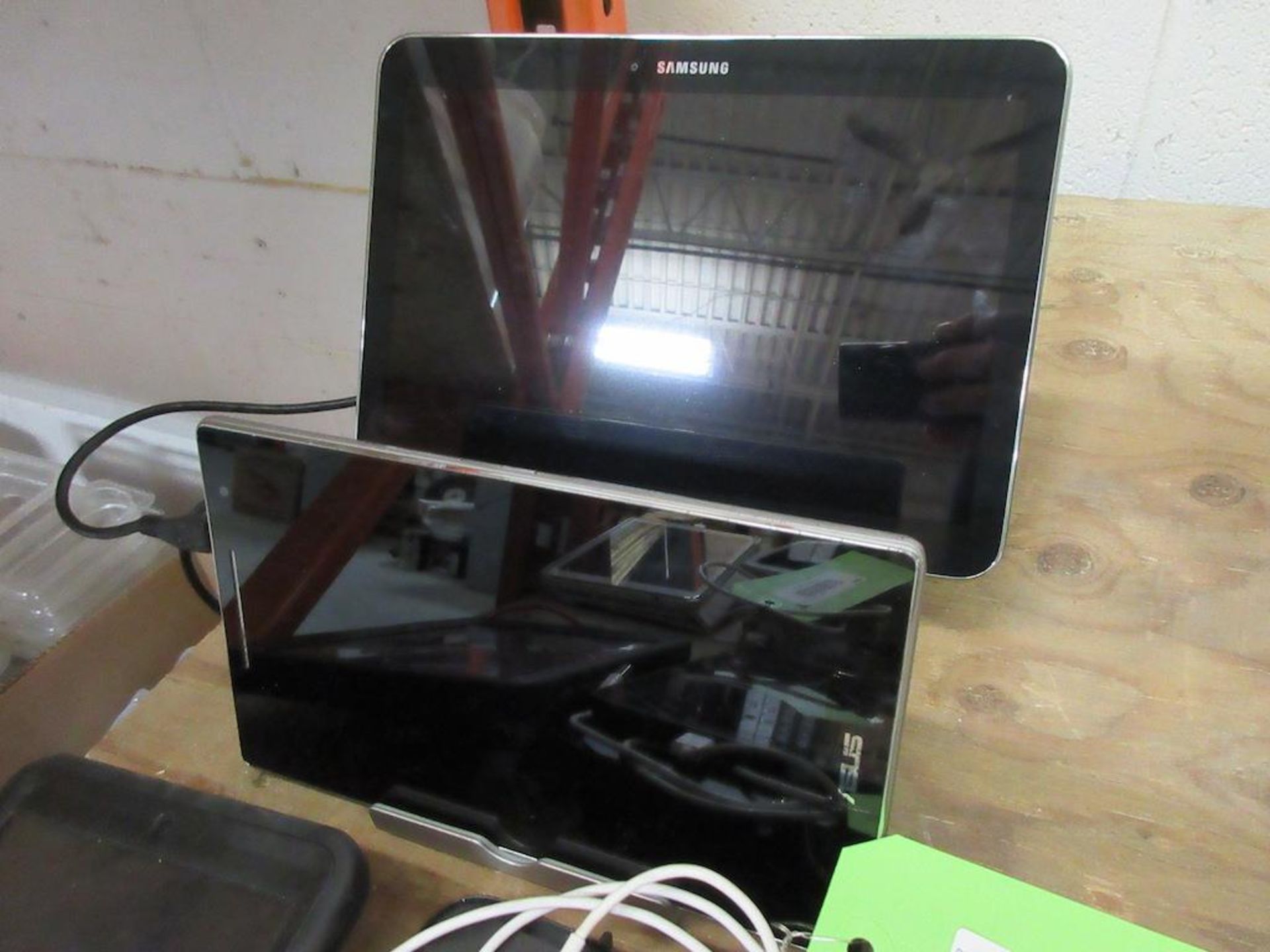 Lot 4 asst Samsung, Acer tablets - Image 3 of 3