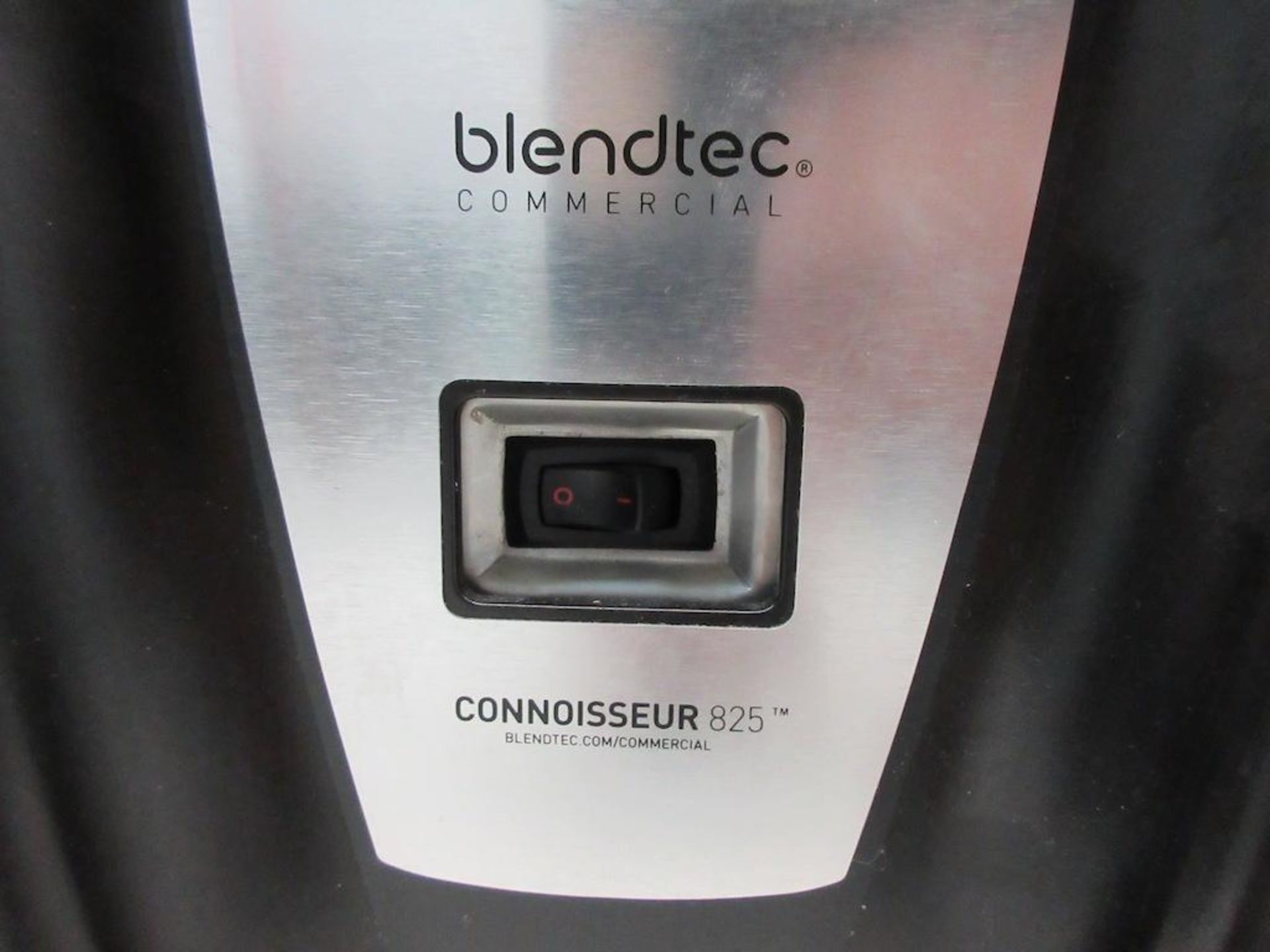 Blendtec commercial blender model Connoisseur 825 ICB4/ABC4, 5 speed, pulse, (3) 1 Litre mixing jugs - Image 7 of 12