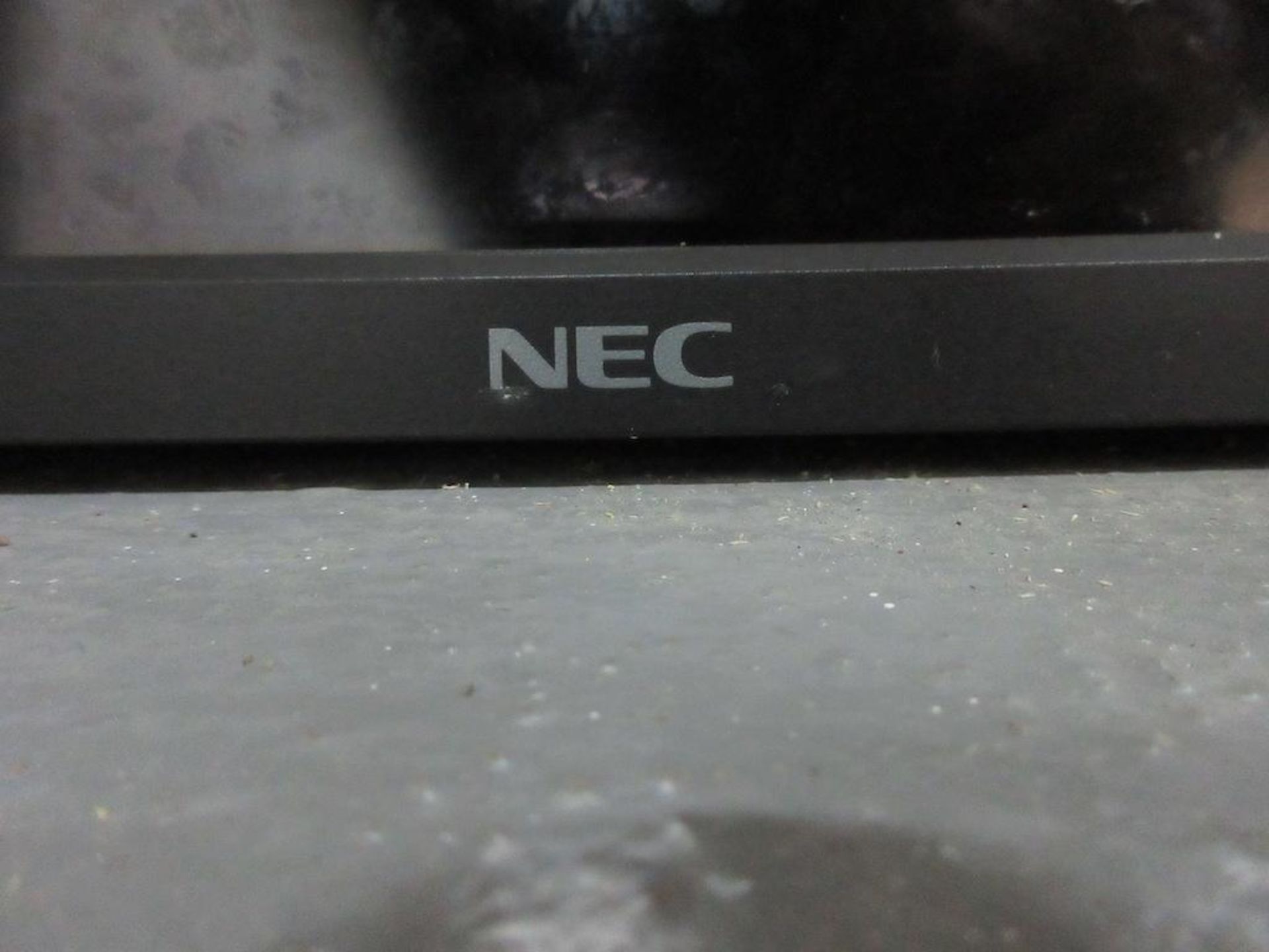 NEC multisync V463 46" LCD Monitor w remote - Image 2 of 3