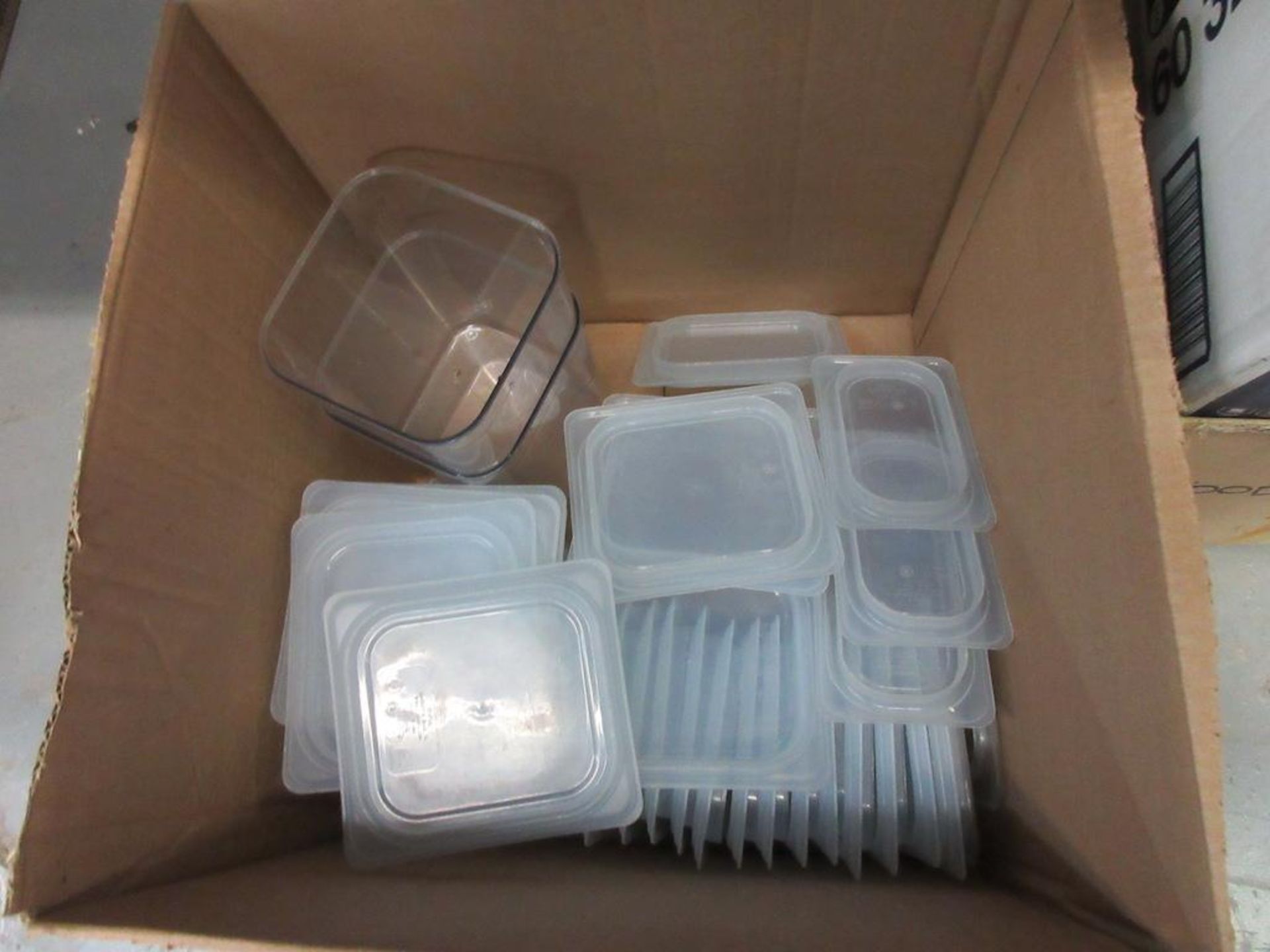 Lot 5 boxes: asst. plastic inserts, containers, lids - Image 2 of 7