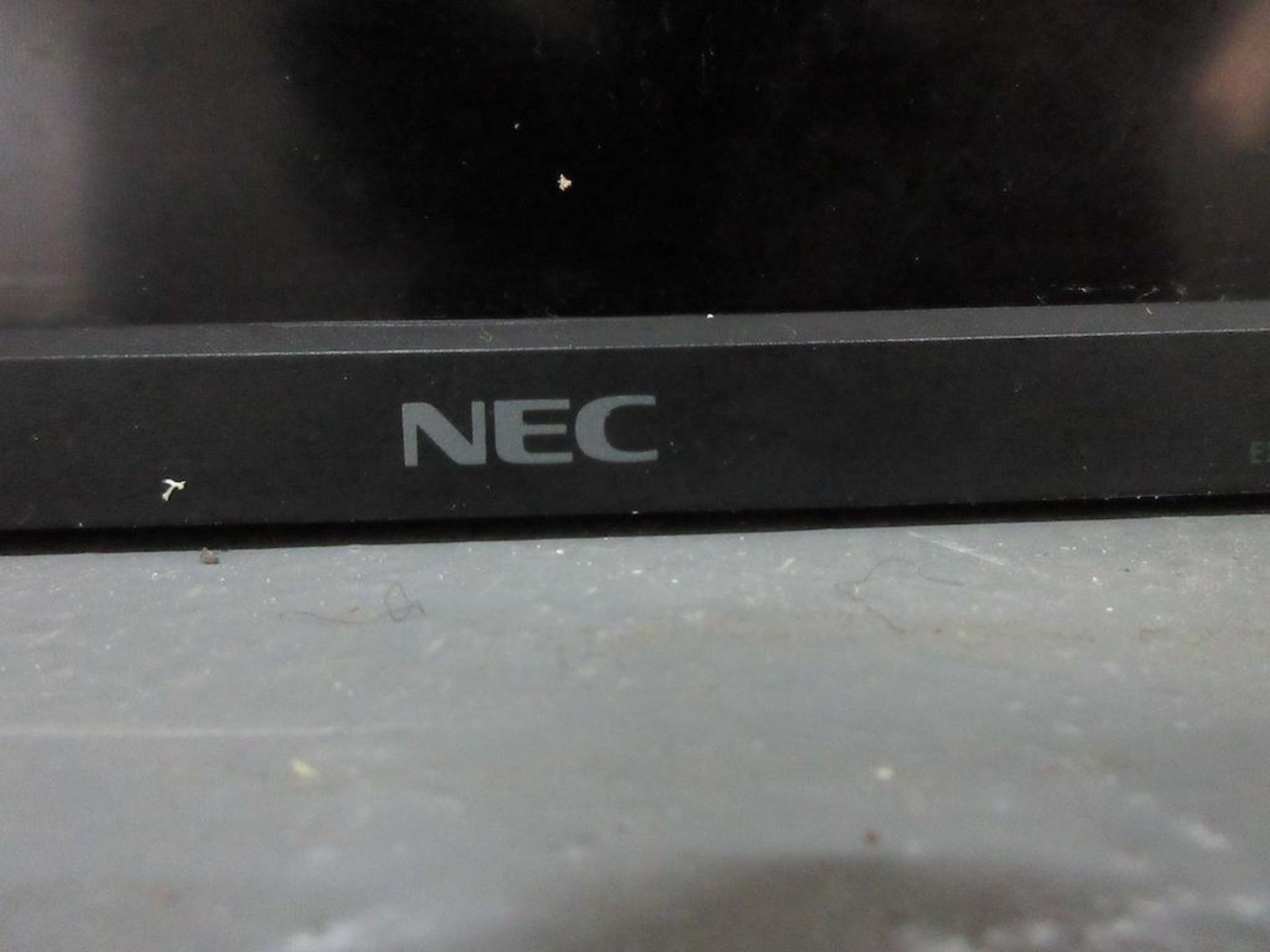NEC multisync V463 46" LCD Monitor w remote - Image 2 of 3