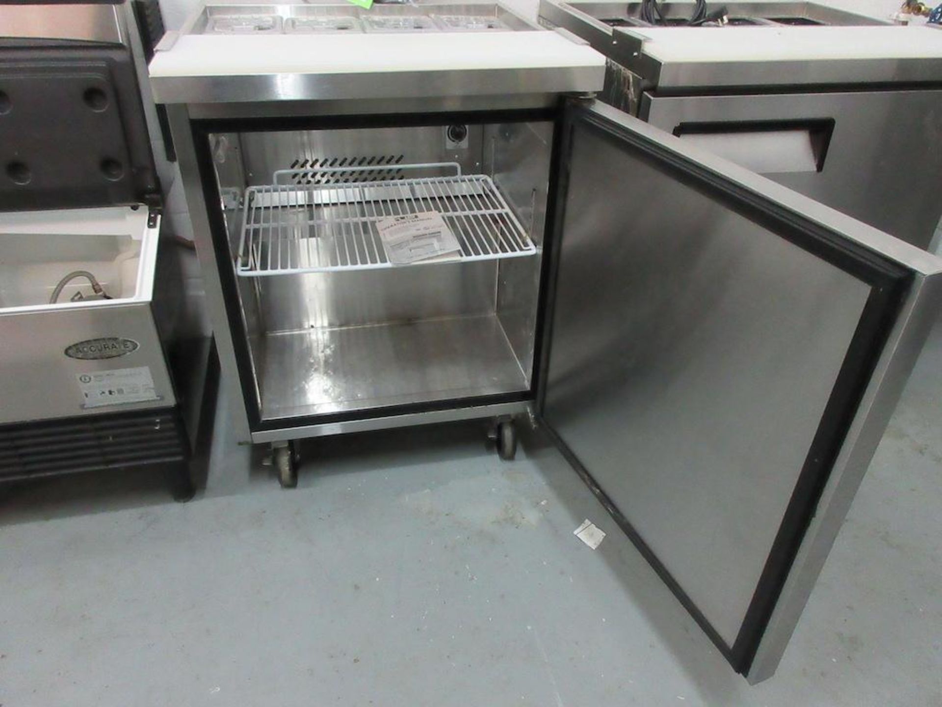 2015 US Refrigeration model USSV-28 refrigerated portable sandwich/salad prep table, plastic inserts - Image 8 of 9