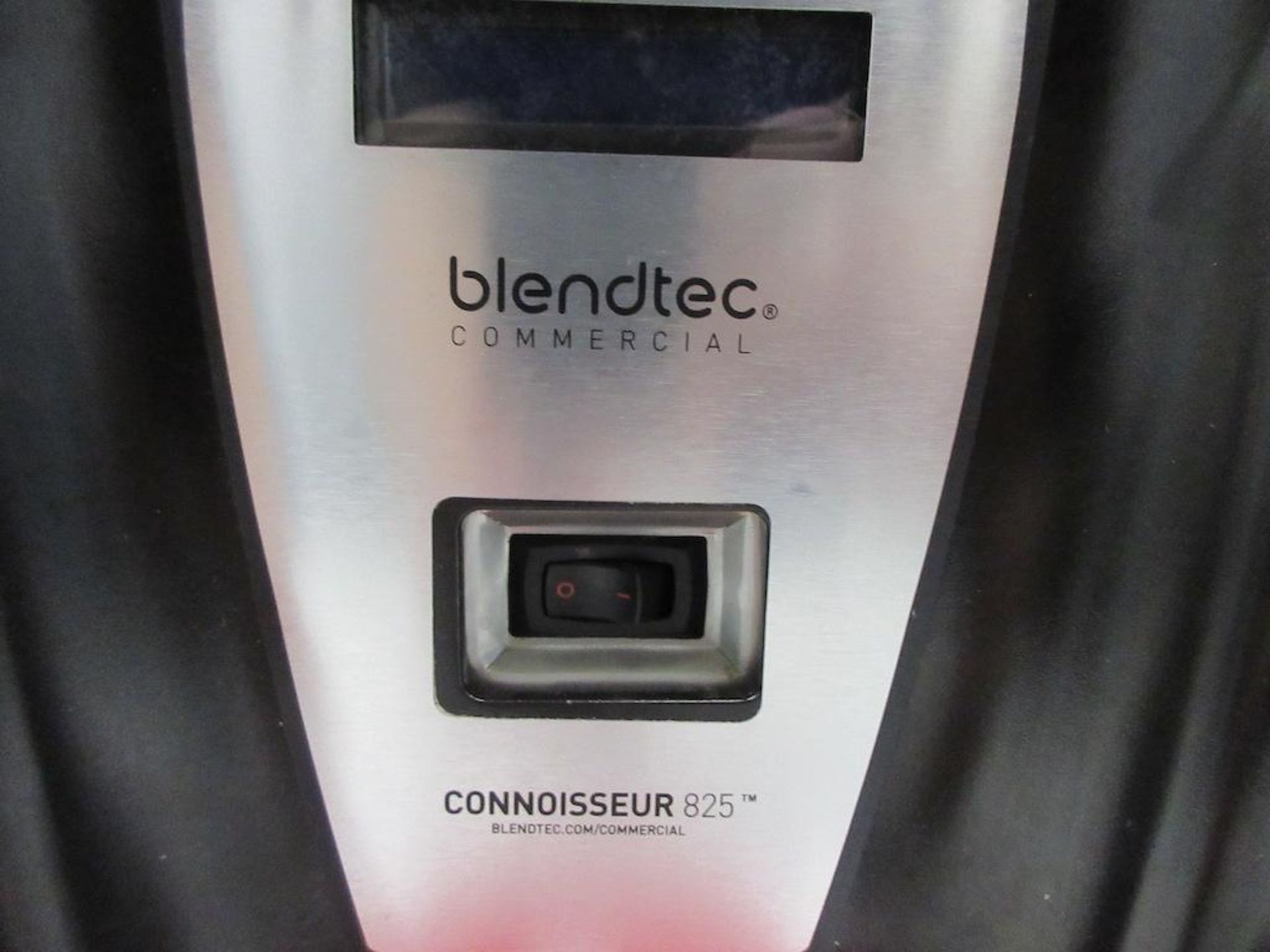 Blendtec commercial blender model Connoisseur 825 ICB4/ABC4, 5 speed, pulse, (2) 1 Litre mixing jugs - Image 4 of 5