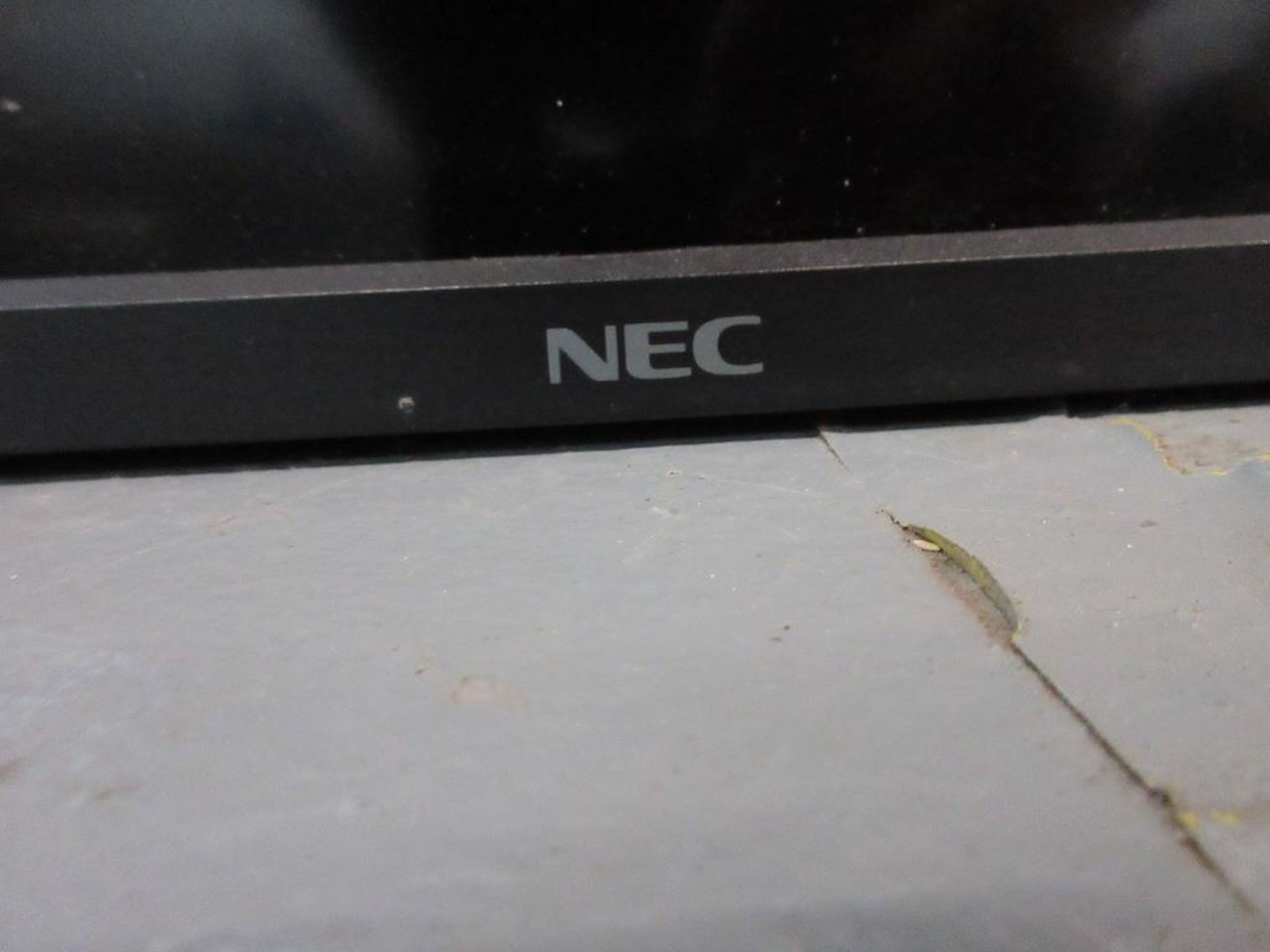 NEC multisync V463 46" LCD Monitor - Image 2 of 3
