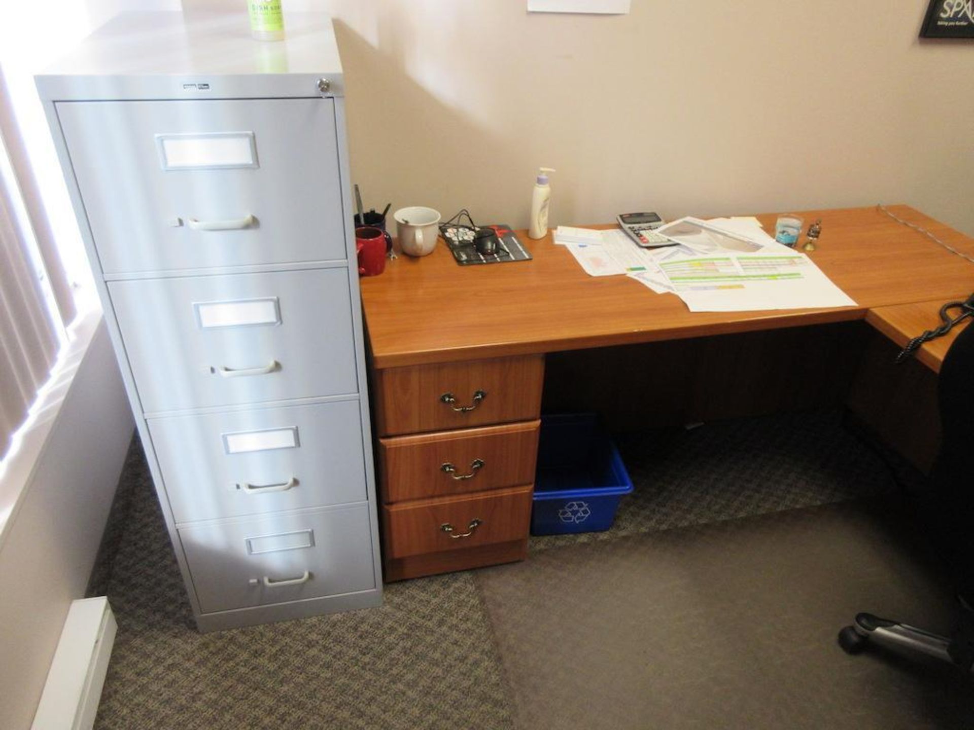 Office contents, furniture only: maple desk, 2 chairs, 4 dr lateral file cabinet, 2 dr lateral file - Image 3 of 6