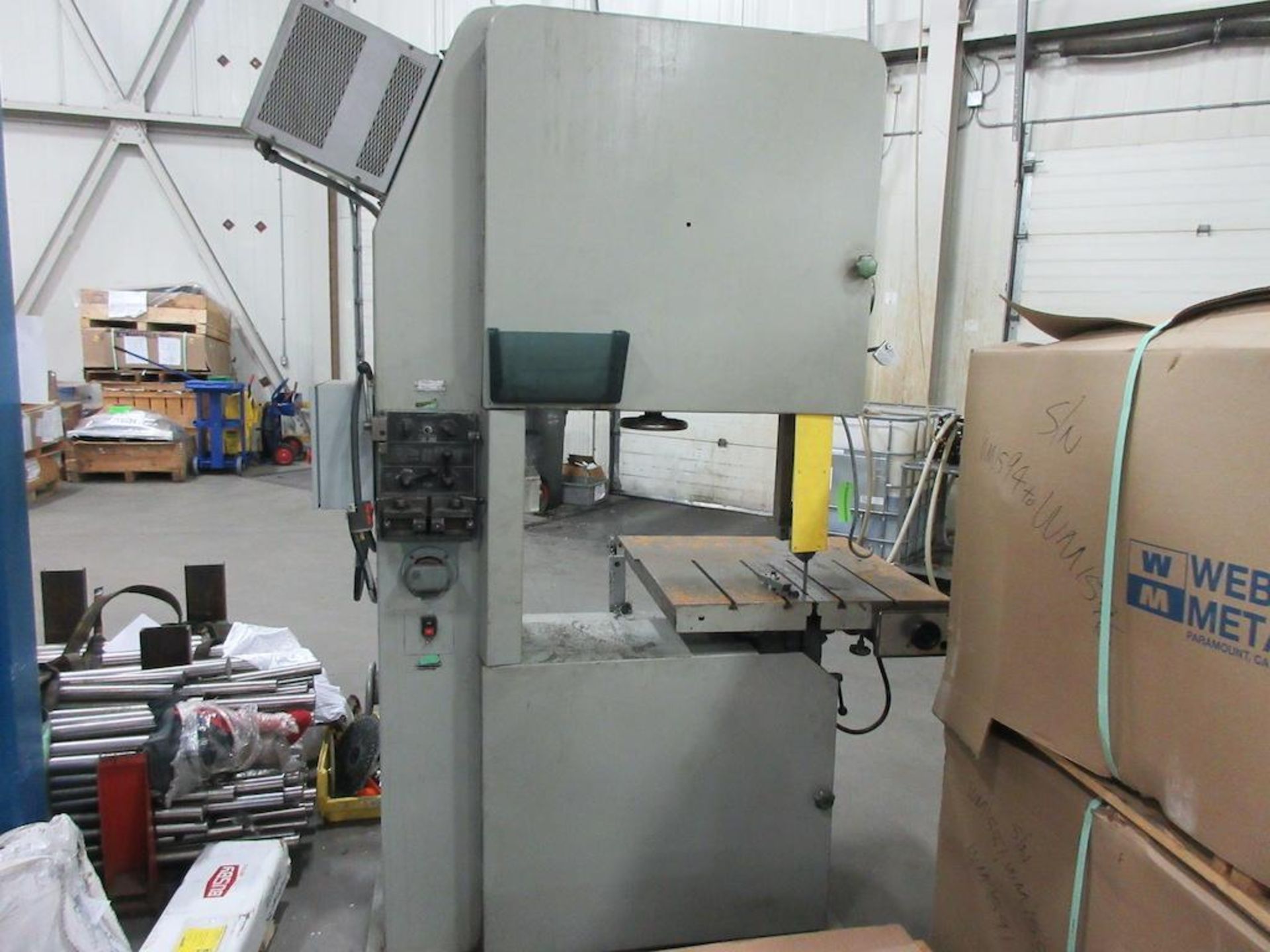 JDEAL vertical bandsaw, 30" throat, 31" x 29" table [Exclusive rigging fee of $250 will be added to - Image 2 of 4