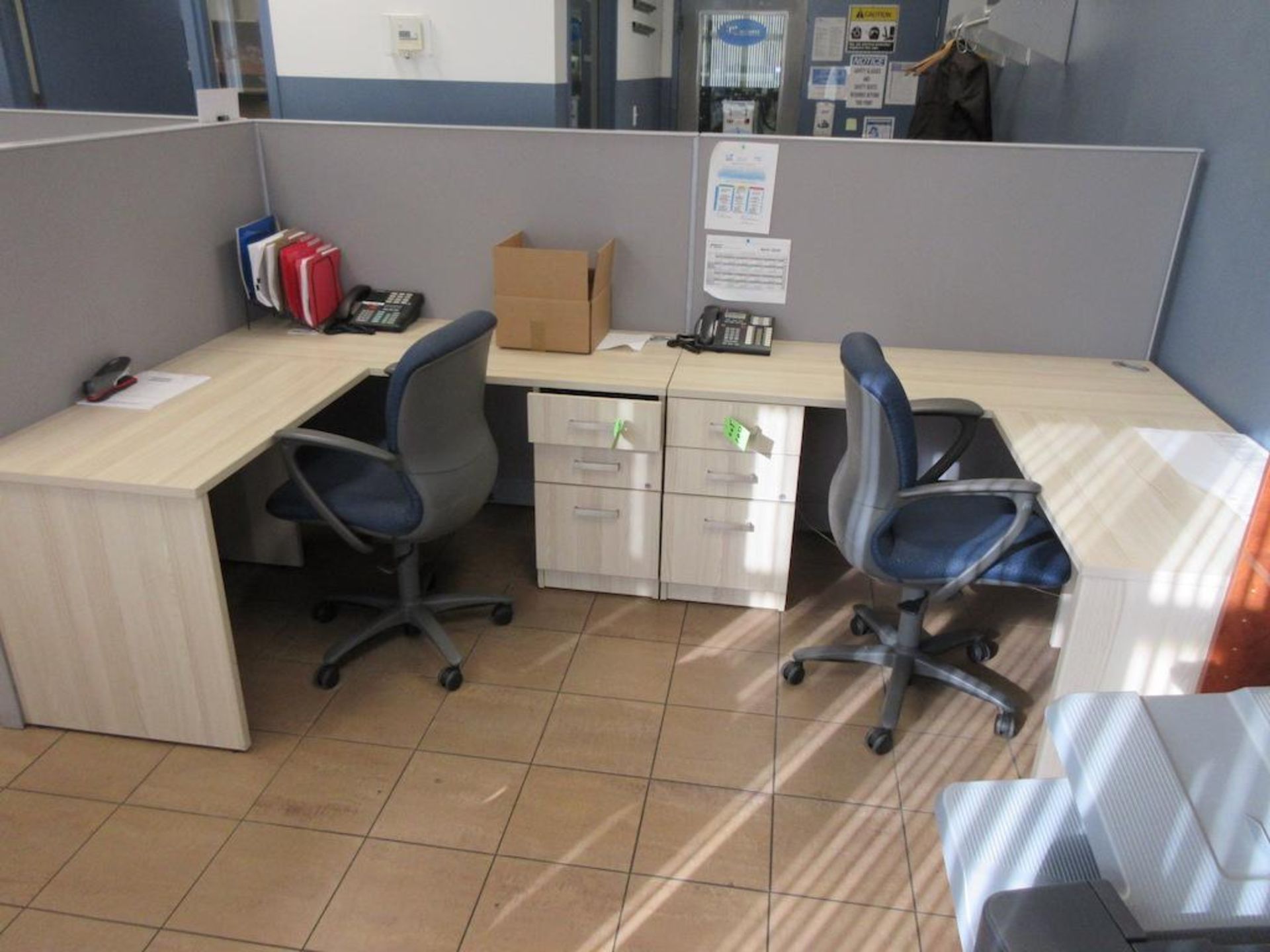 6 station grey office cubicles approx 60" x 60" x 60" w 6 light oak L shaped desks, 6 chairs, 4 dr l - Image 3 of 5