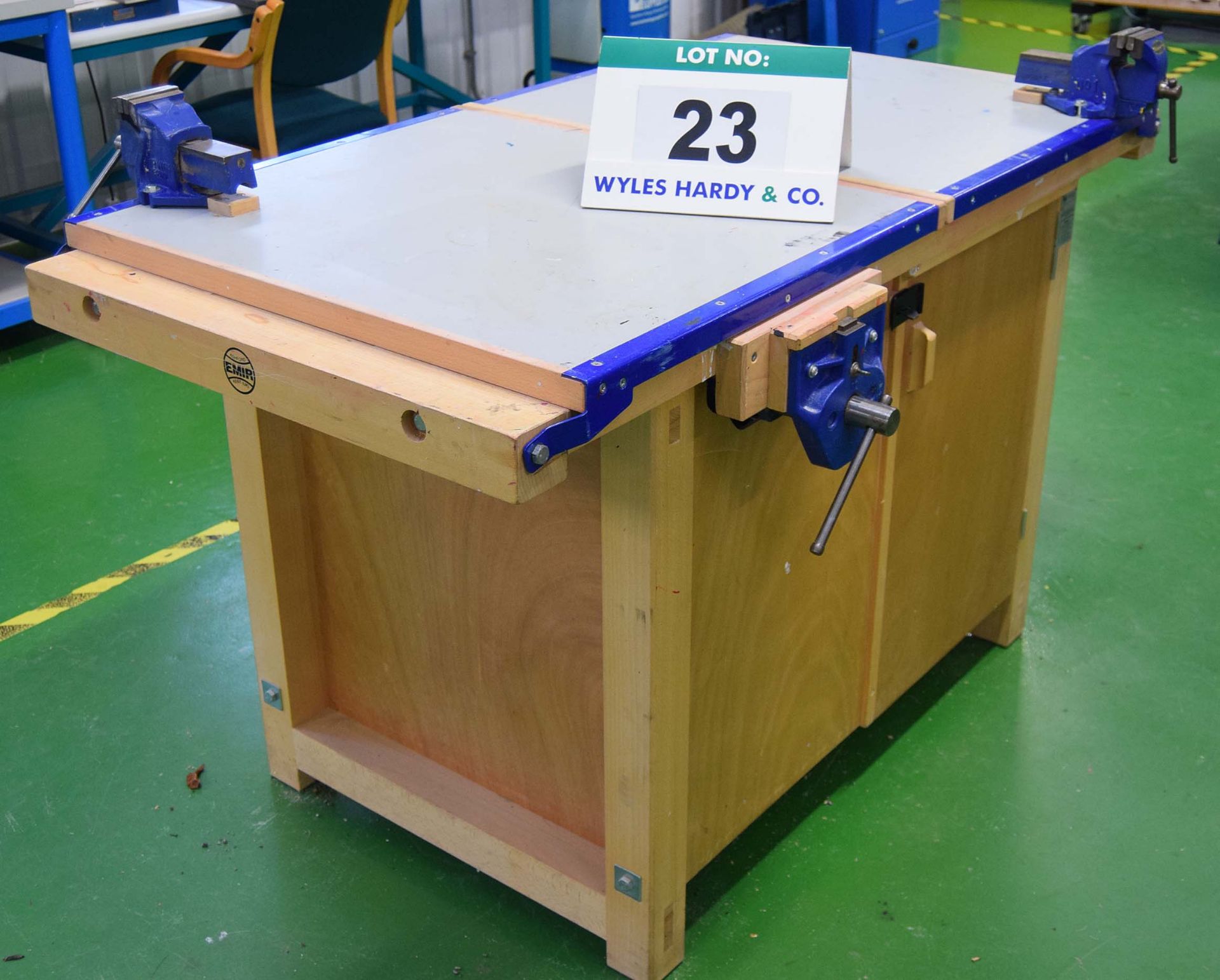 An EMIR Dual Convertible Wood and Metal Workbench, with Well Top Beech Wood Working configuration - Image 2 of 3