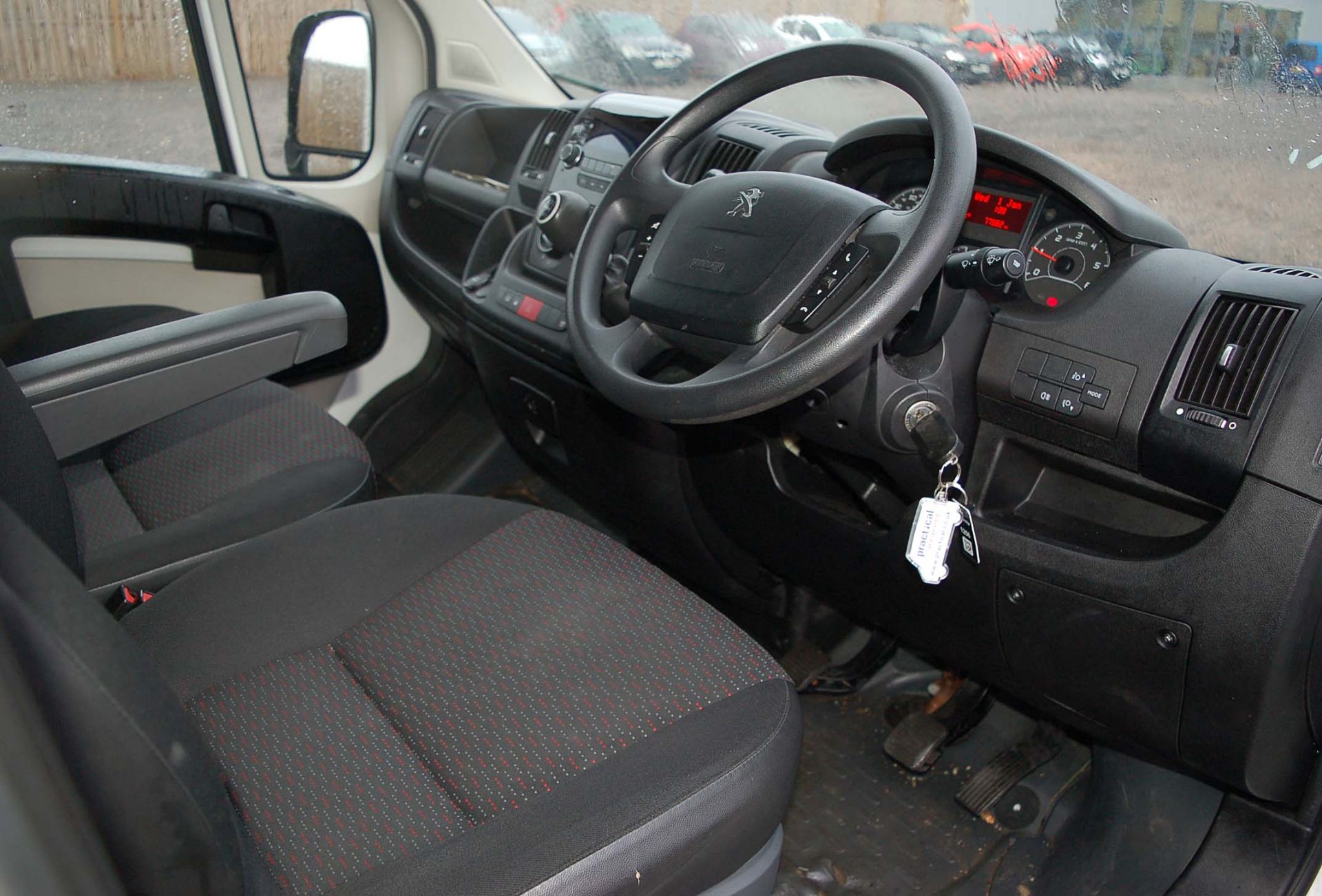 A PEUGEOT BOXER 335L3 2.2 HDi Luton Van Registration Number: GX65 EPY. 6-Speed Manual Gearbox, - Image 5 of 9