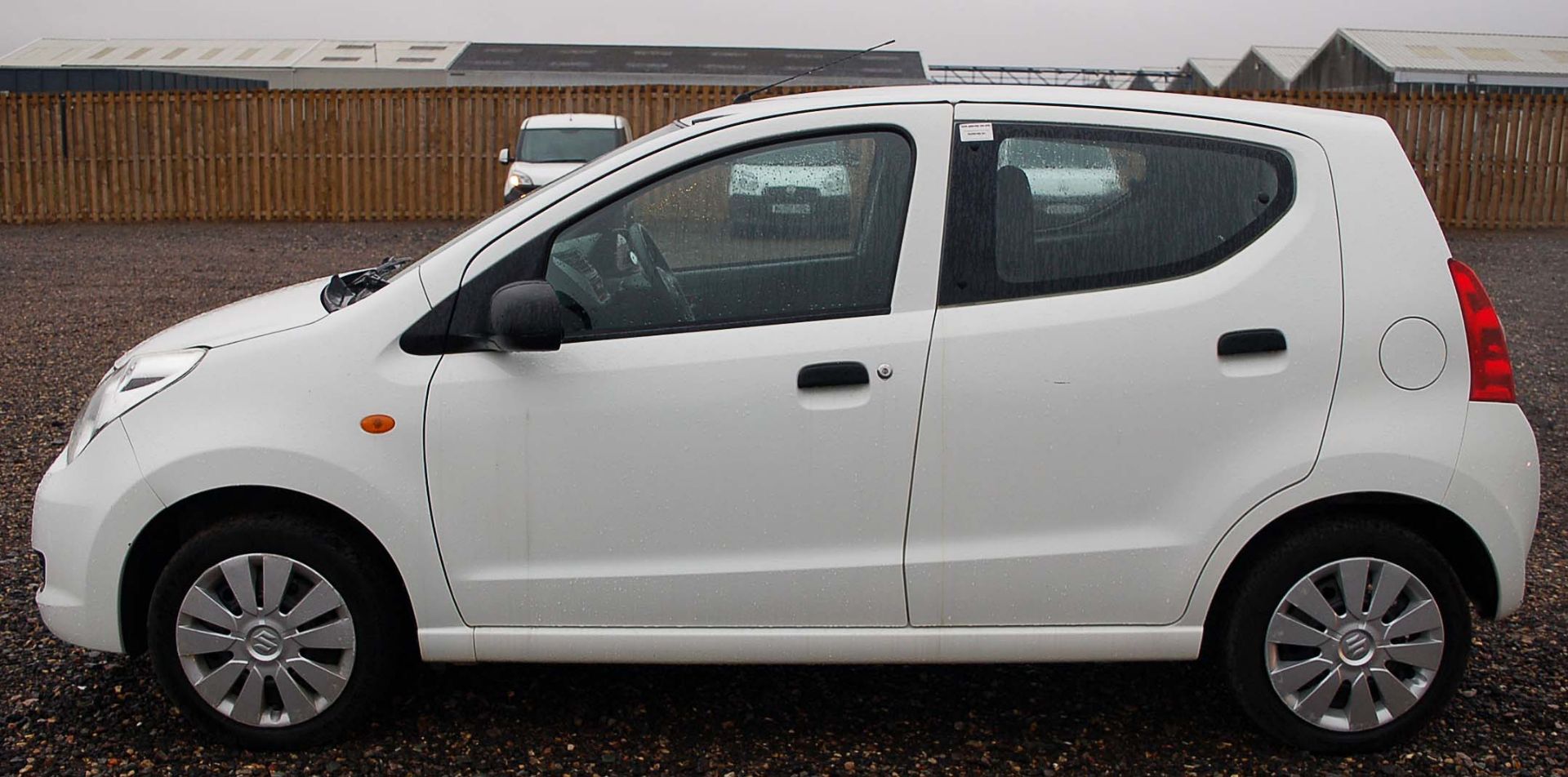 A SUZUKI ALTO 1.0 SZ 5-Door Hatchback. Registration Number: WJ13 LKV. 5-Speed Manual Gearbox, - Image 3 of 9