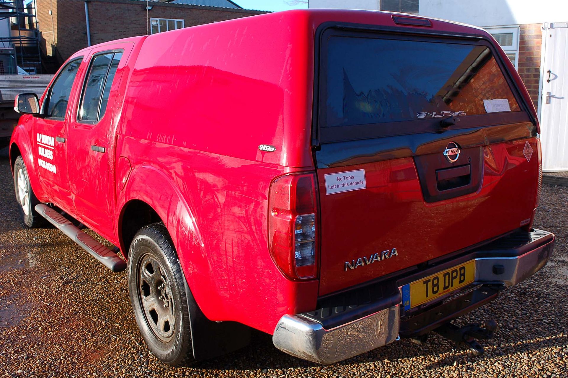 A NISSAN NAVARA ACENTA 2.5 DCi Crewcab Pick-Up Truck Registration Number: T8 DPB 6-Speed Manual - Image 3 of 9