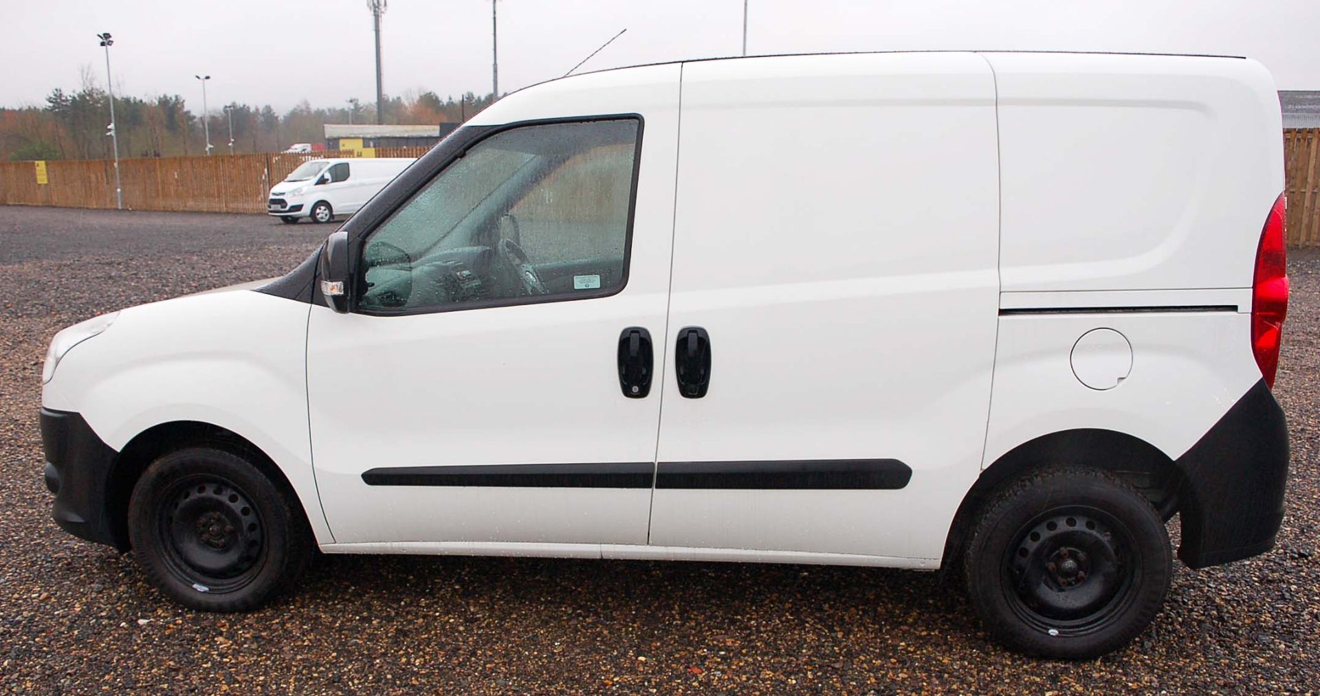 A FIAT DOBLO 1.3 16V Multijet SWB Panel Van Registration Number: WO63 ZNA. 5-Speed Manual Gearbox, - Image 3 of 8