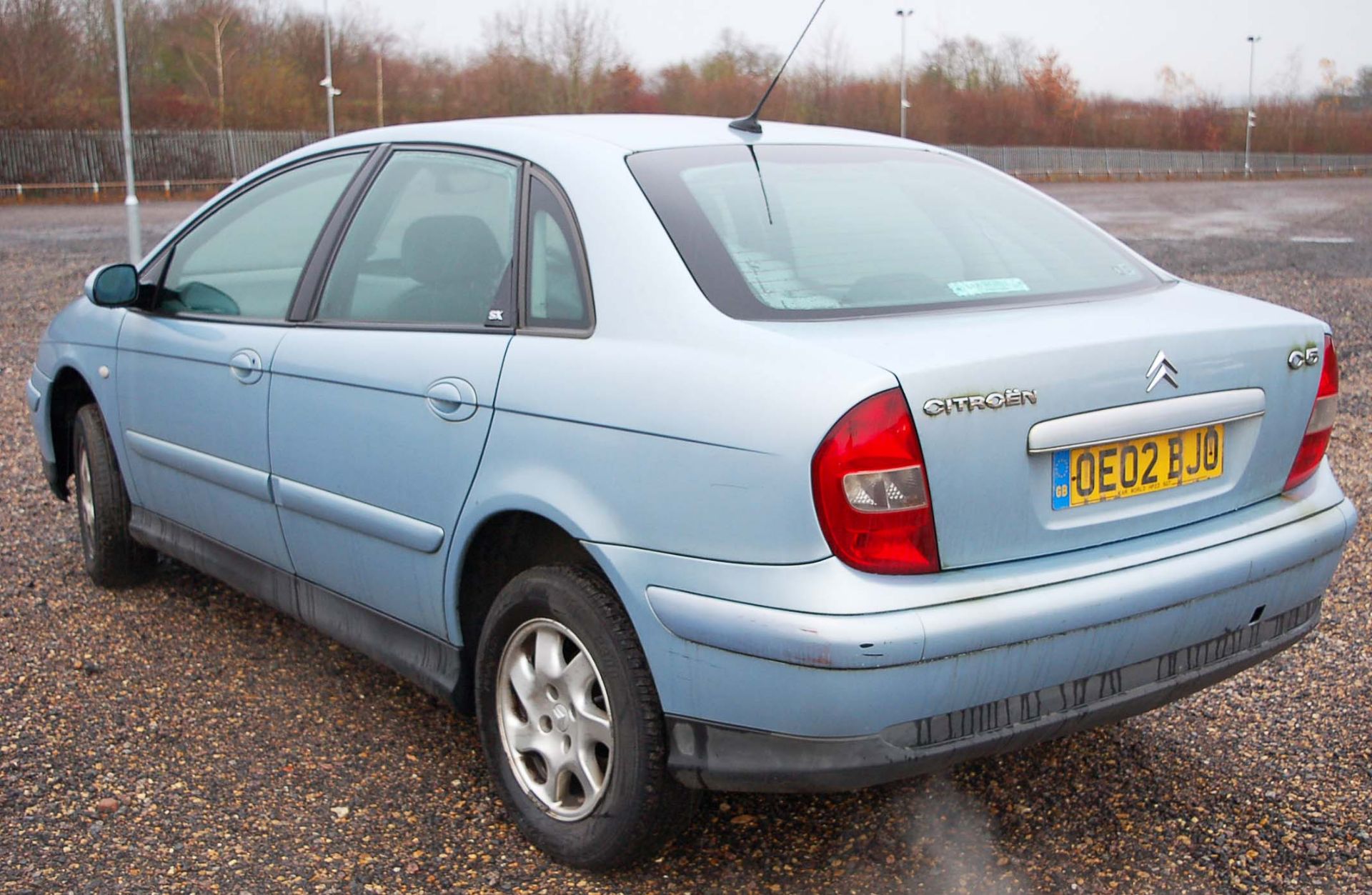 A CITROEN C5 2.0 SX 4-Door Saloon Car Registration Number: OE02 BJO. 5-Speed Manual Gearbox, Alloy - Image 7 of 10