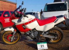 A YAMAHA XTZ Super Tenere 750cc Dual Sport Motorcycle. Registration Number: F486 KTV. Frame