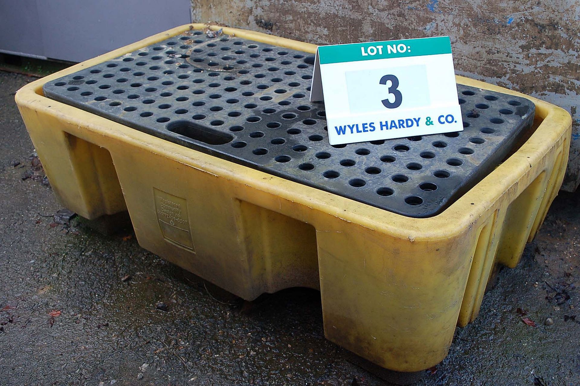 A Moulded Plastic Bunded Oil Drum Stand