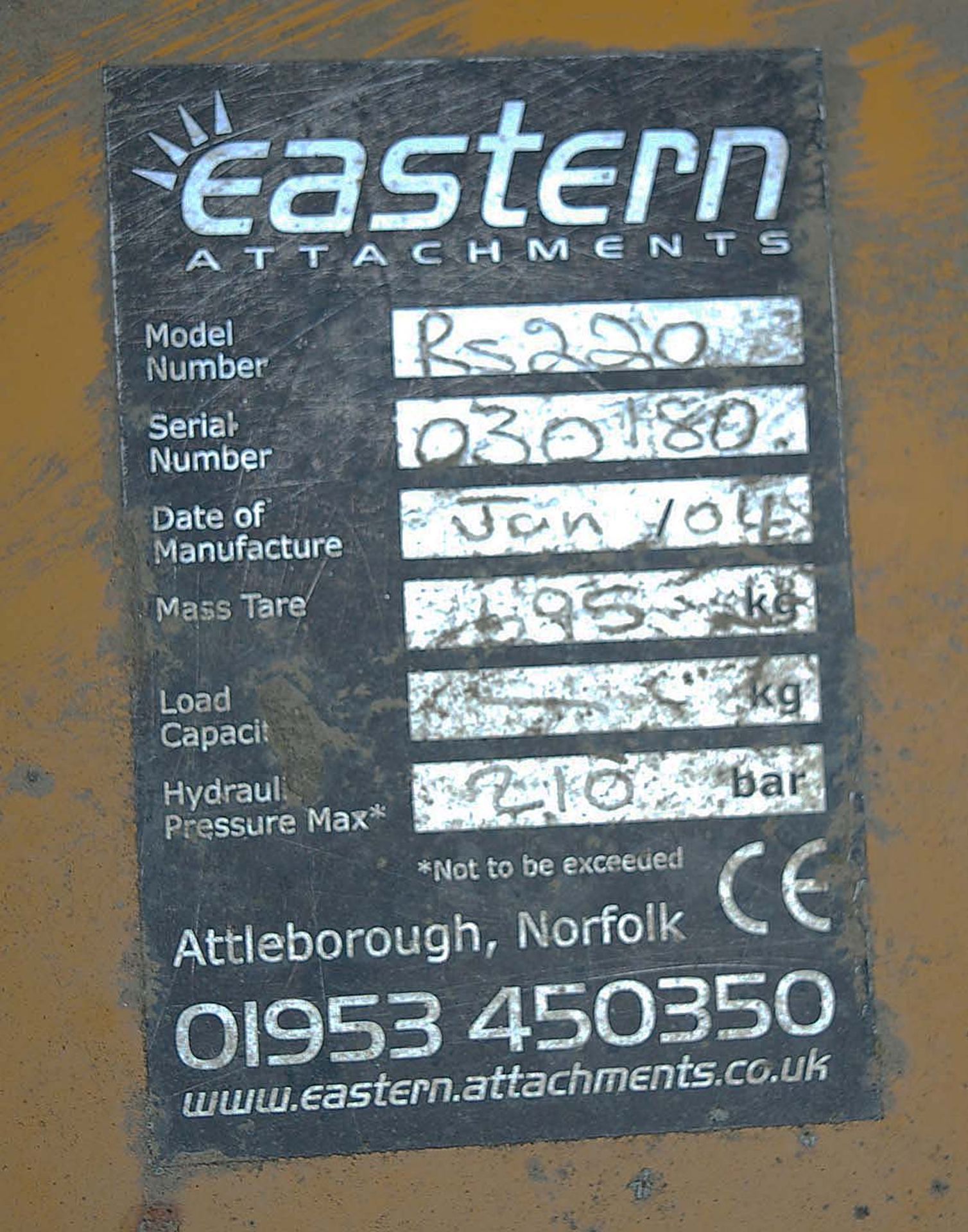 A 2004 EASTERN ATTACHMENTS Model RS220 Fork Lift Operated Road Brush - Image 3 of 3