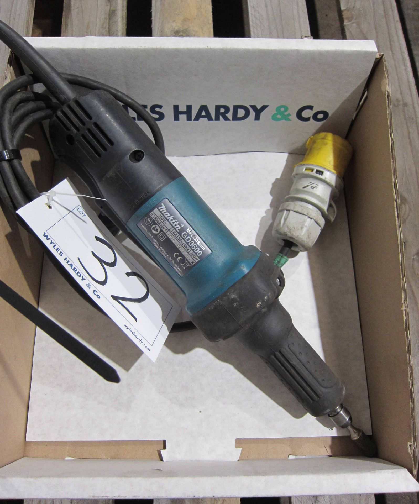 A MAKITA Model GD0600 110V Die Grinder, Max. 38mm dia. - Image 2 of 2