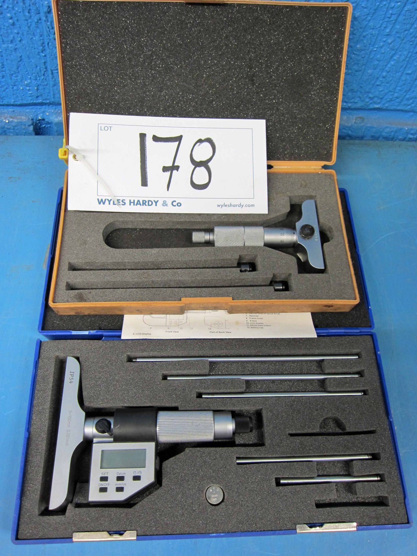 A Digital Depth Micrometer 0-150mm In Case and A MITUTOYO 0-150mm Depth Micrometer in Case