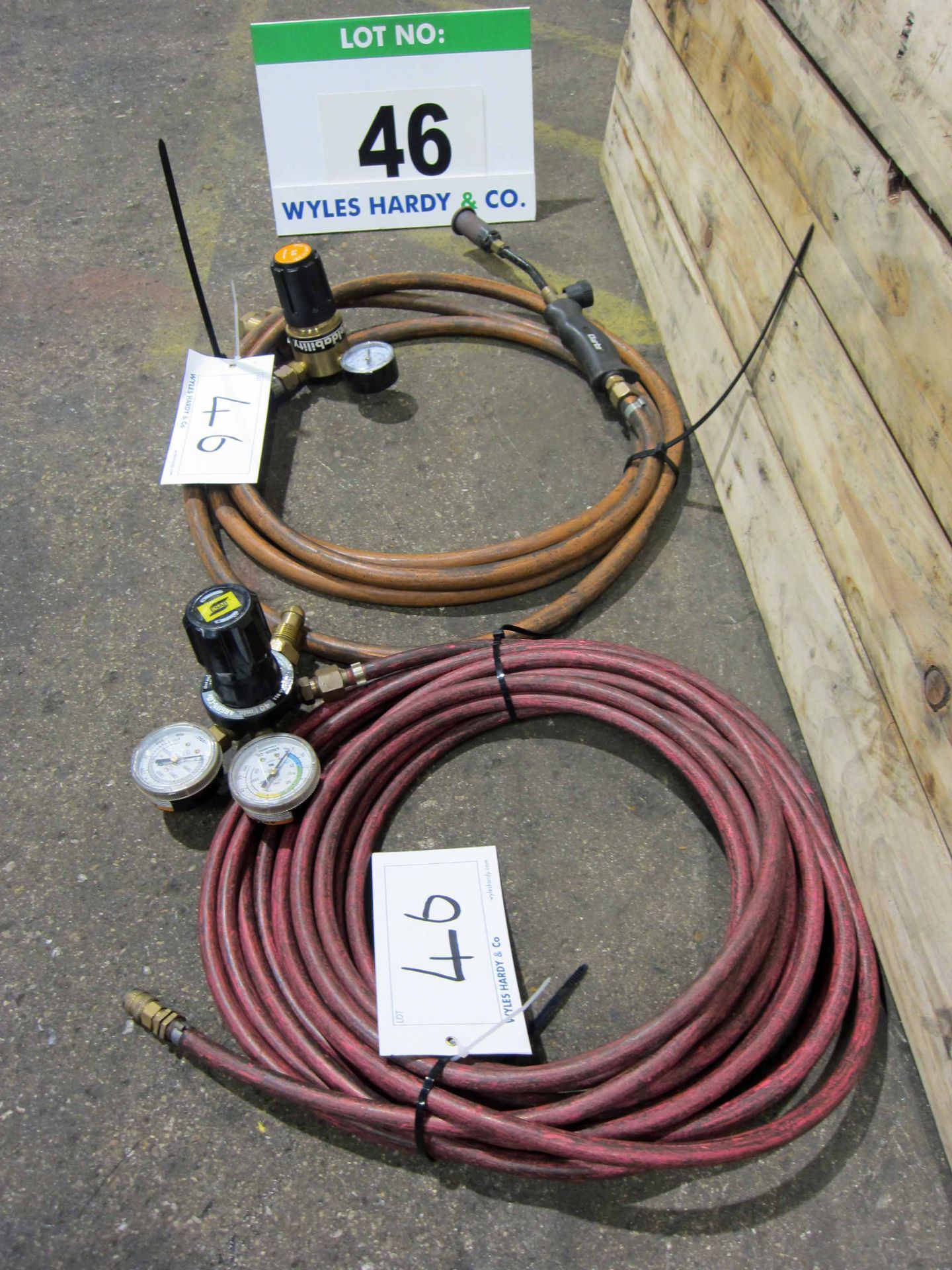An ESAB Argon Gas Value, Head and Hose and A CLARKE Propane Burner complete with WELDABILITY Gas - Image 2 of 2