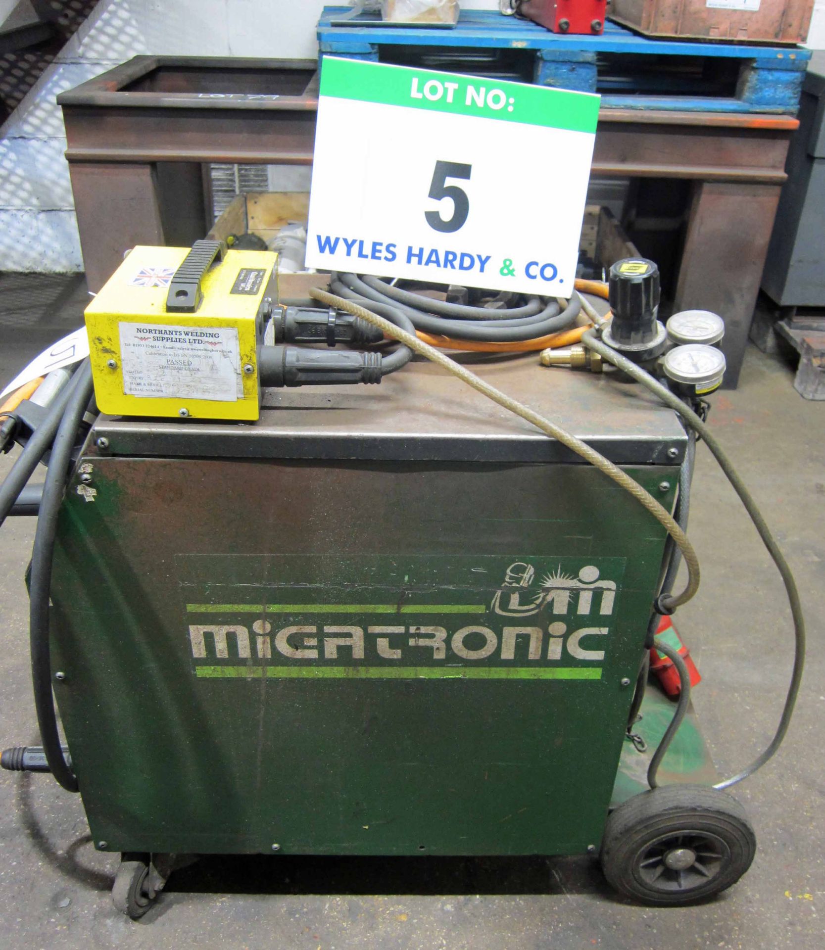 A MIGTRONIC Model Mig 300 Mig Welder complete with QUALITRONICS Voltage and Amp Meters and Gun, - Image 5 of 6