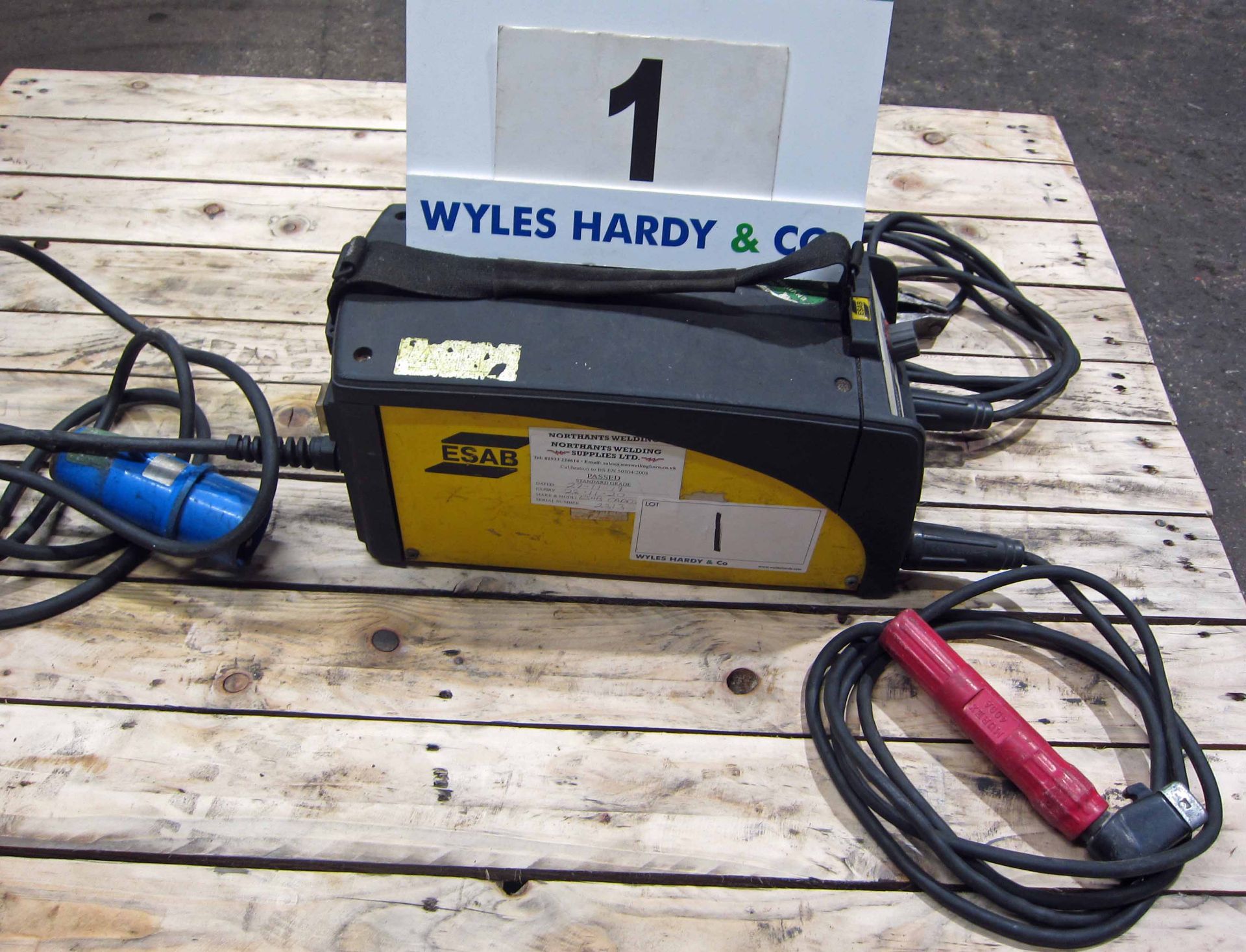 An ESAB Caddy Model A31 240V Portable Arc Welder complete with Torch and Earth Lead (Calibrated to - Image 2 of 5