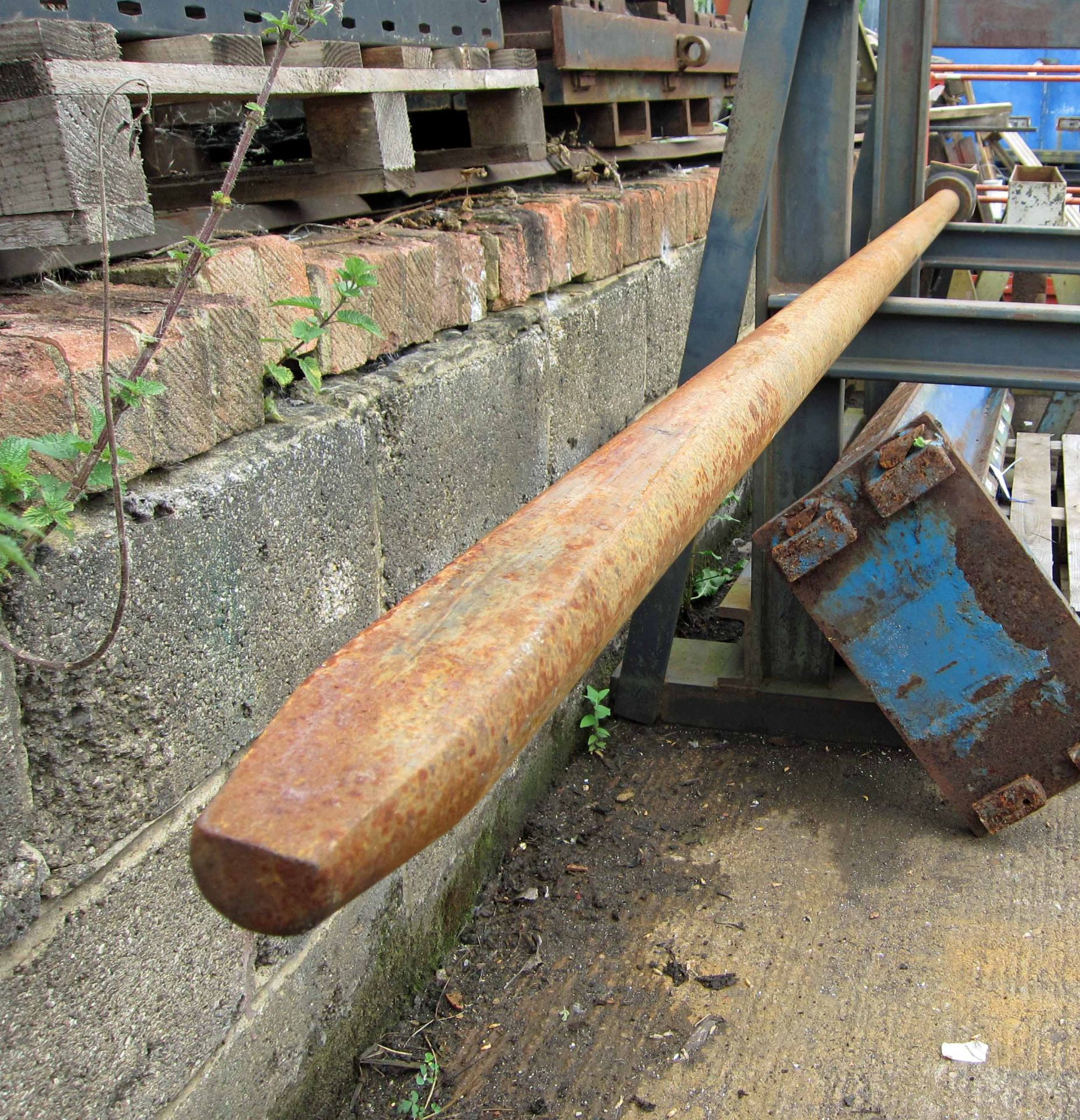 A Boom Attachment, 3000mm x 70mm dia. (Note: Requires LOLER Inspection prior to use) - Image 3 of 3