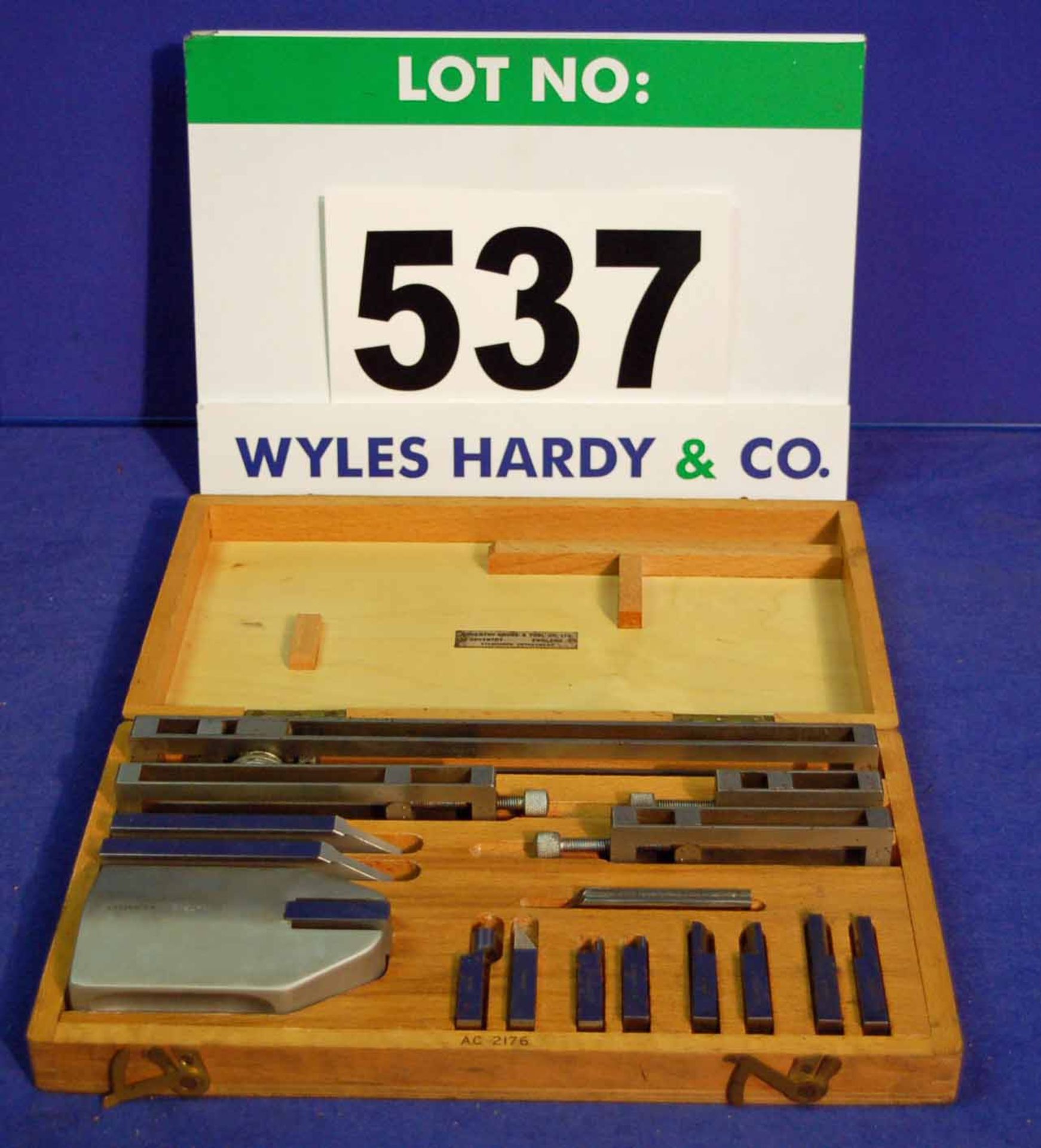 A COVENTRY TOOL AND GAUGE CO. Matrix Slip Gauge Accessory Kit in Wooden Case