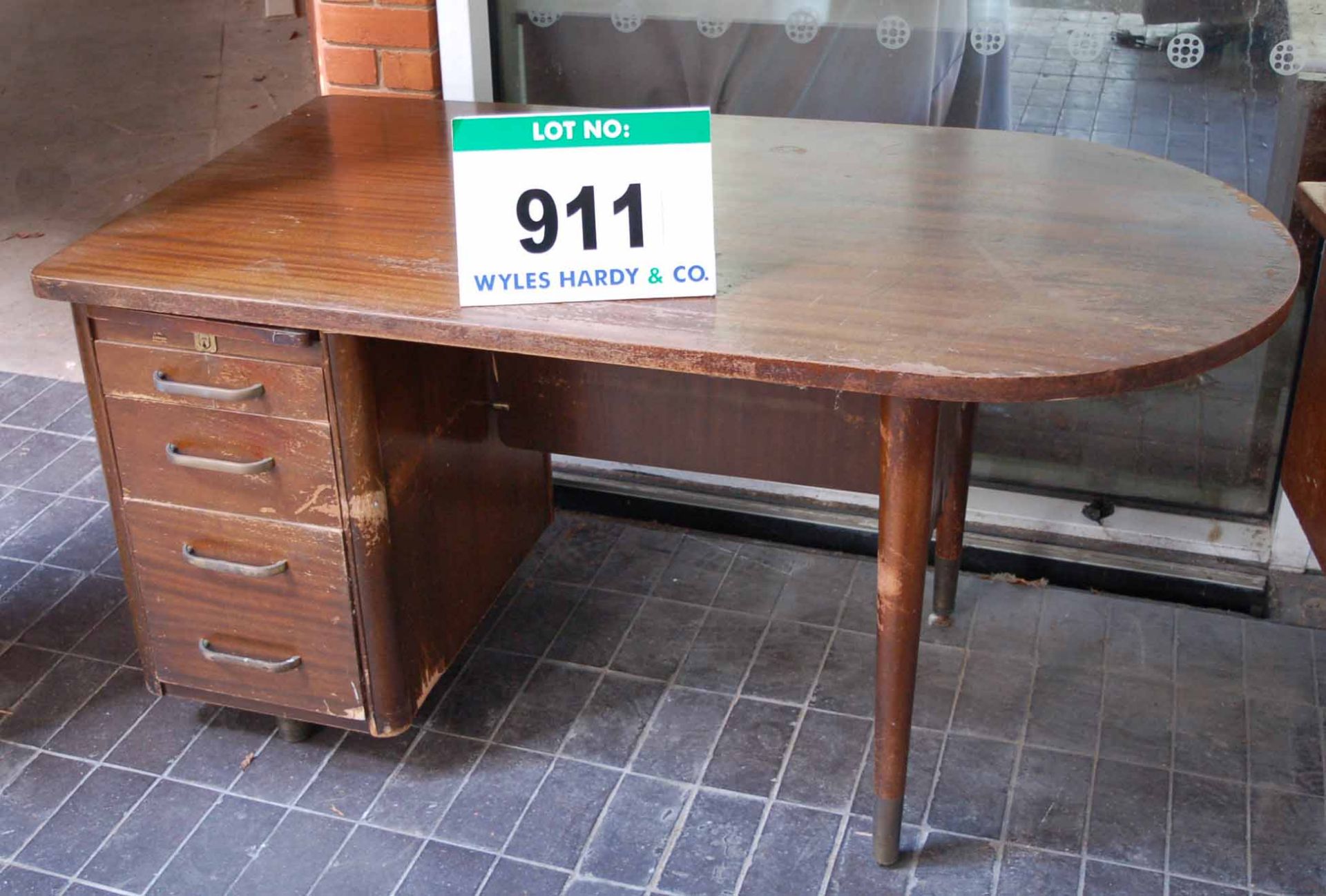 An ABESS Mahogany Veneered 'D' Ended Single Pedestal Desk with fitted 3-Drawers and Retracting