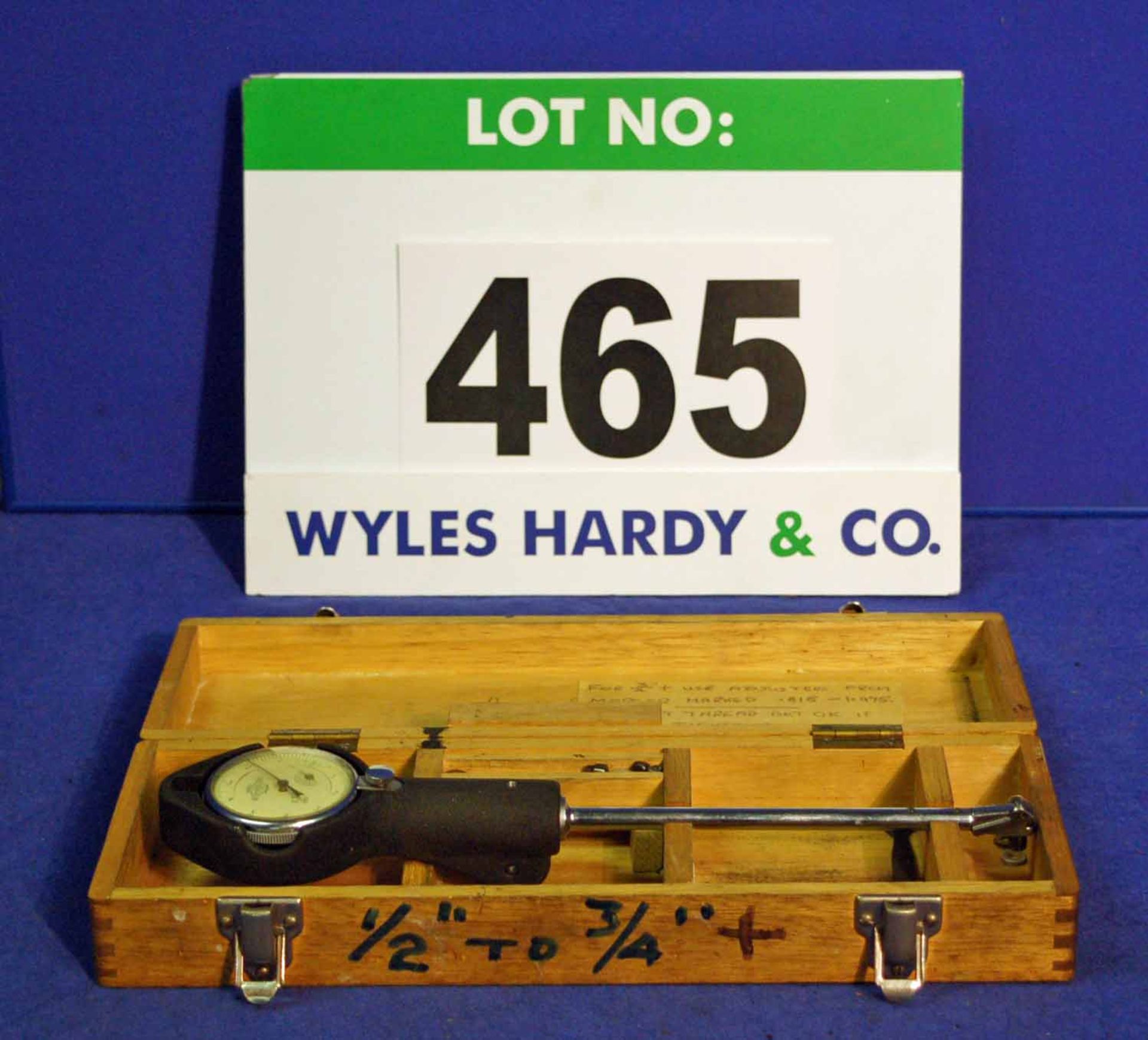 A MERCER 1/2 inch-3/4 inch Internal Dial Indicating Bore Gauge in A Wooden Box (Incomplete)