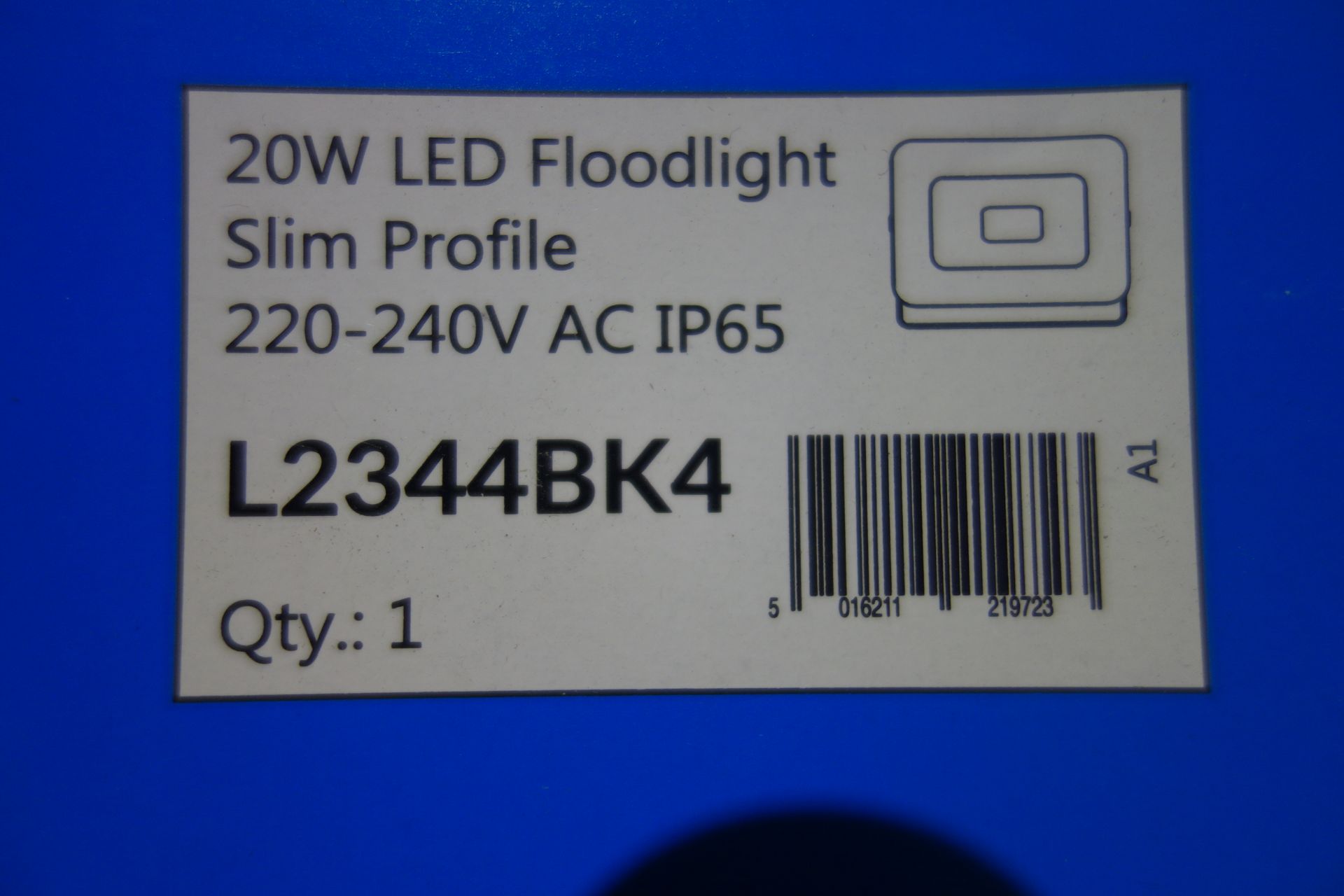 8 X Deta L2344BK-4 20W LED FloodLight Slim Profile IP65 Black