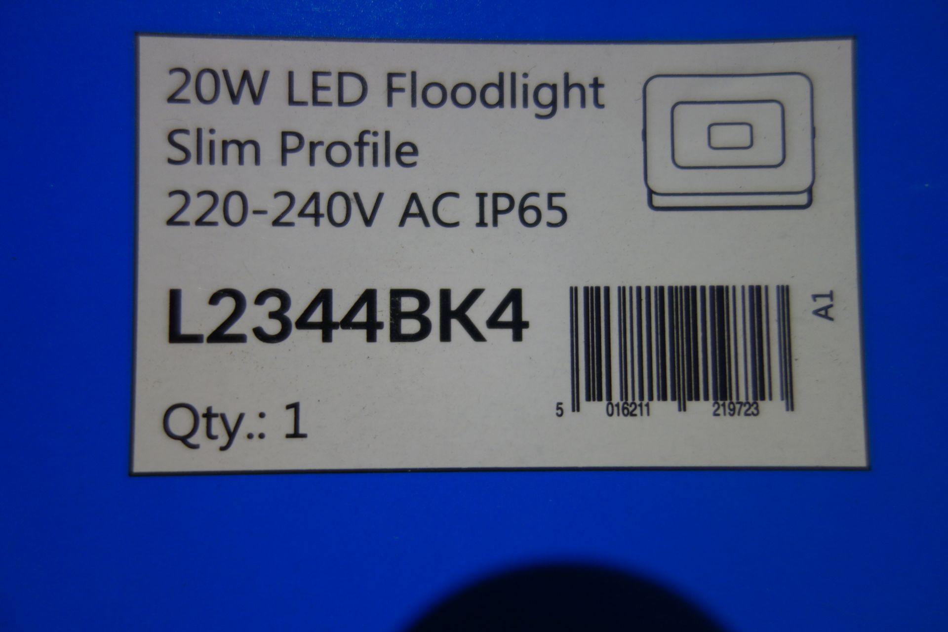 8 X Deta L2344BK-4 20W LED FloodLight Slim Profile IP65 Black