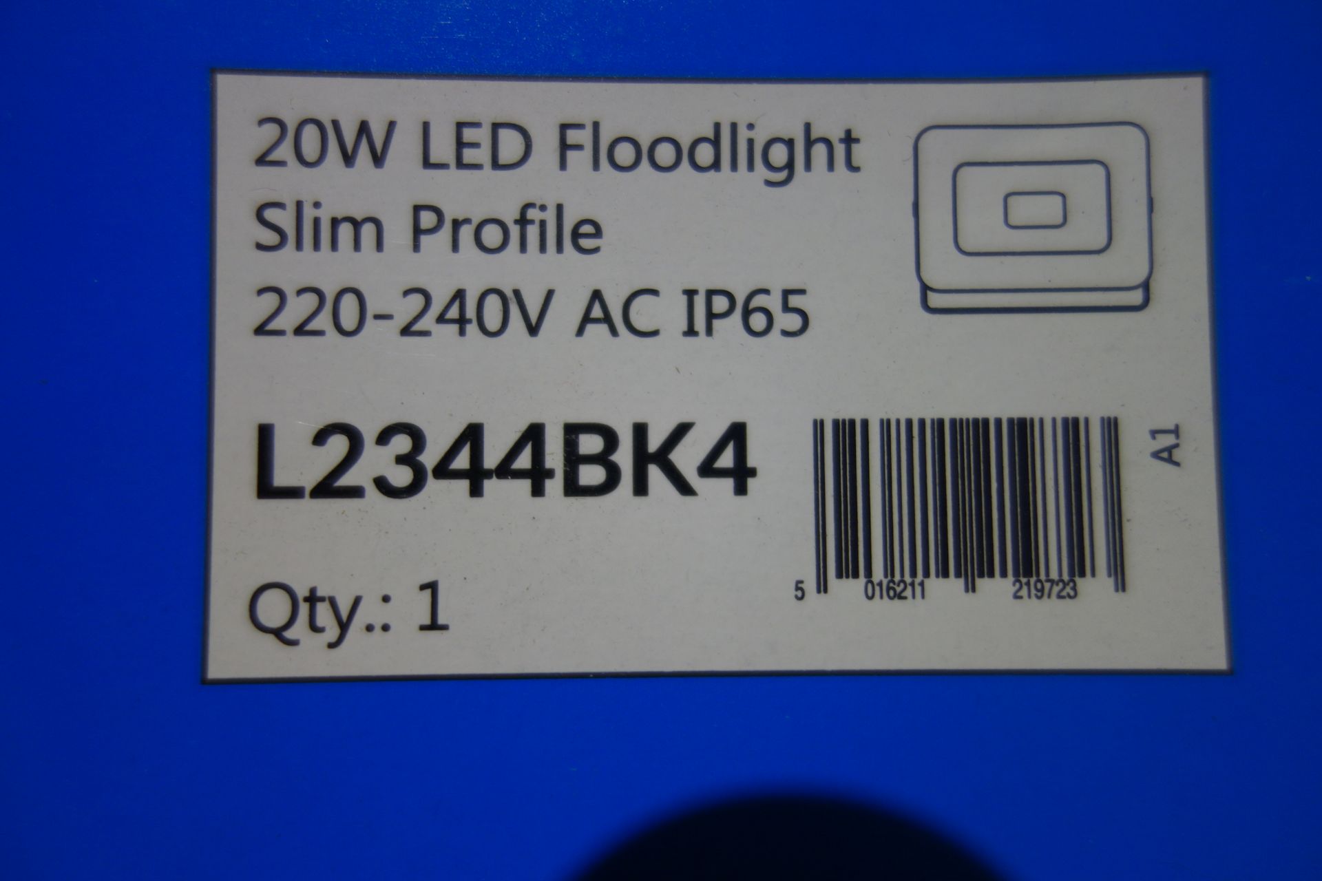 8 X Deta L2344BK-4 20W LED FloodLight Slim Profile IP65 Black