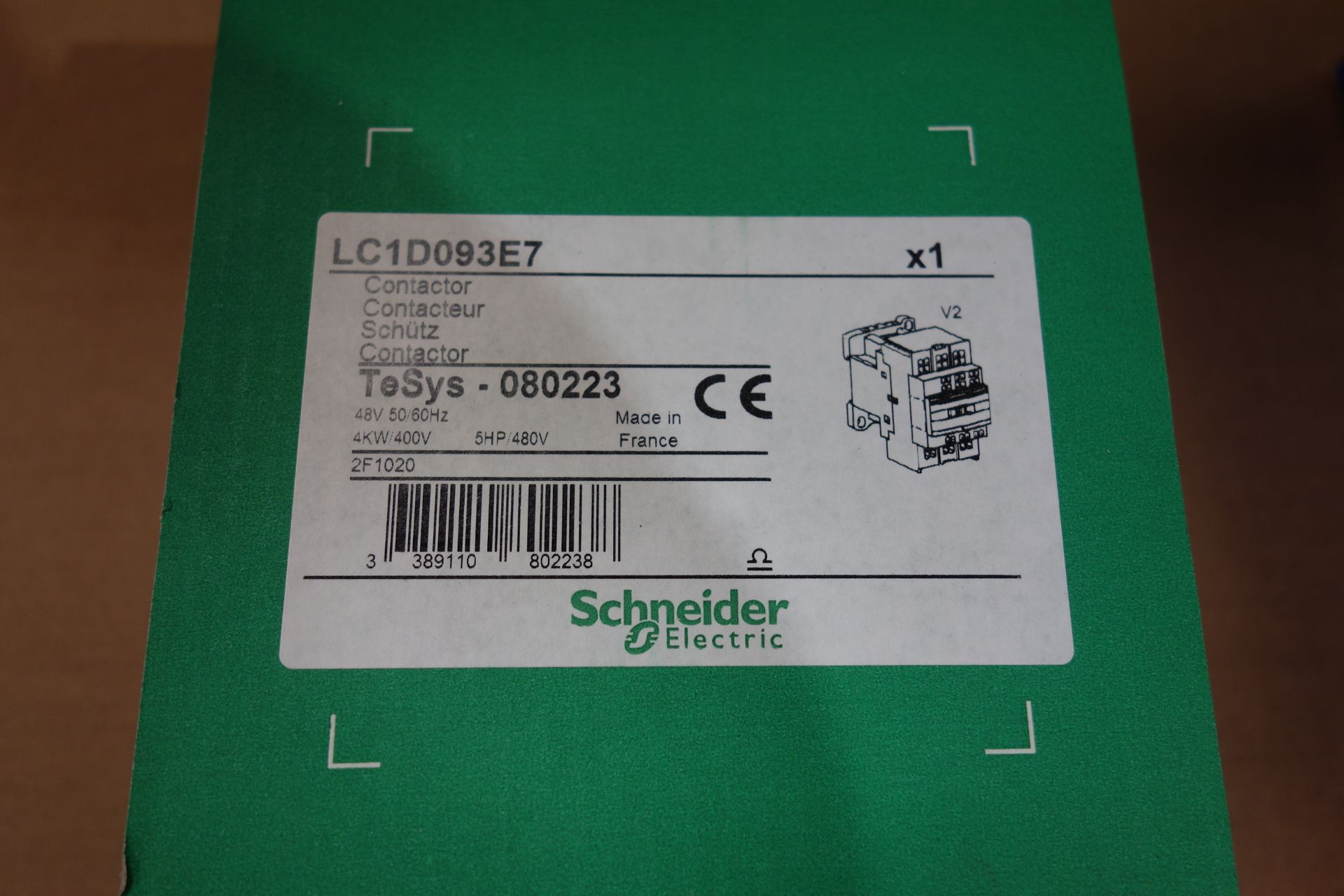 8 X Schneider LCID093E7 Contactor