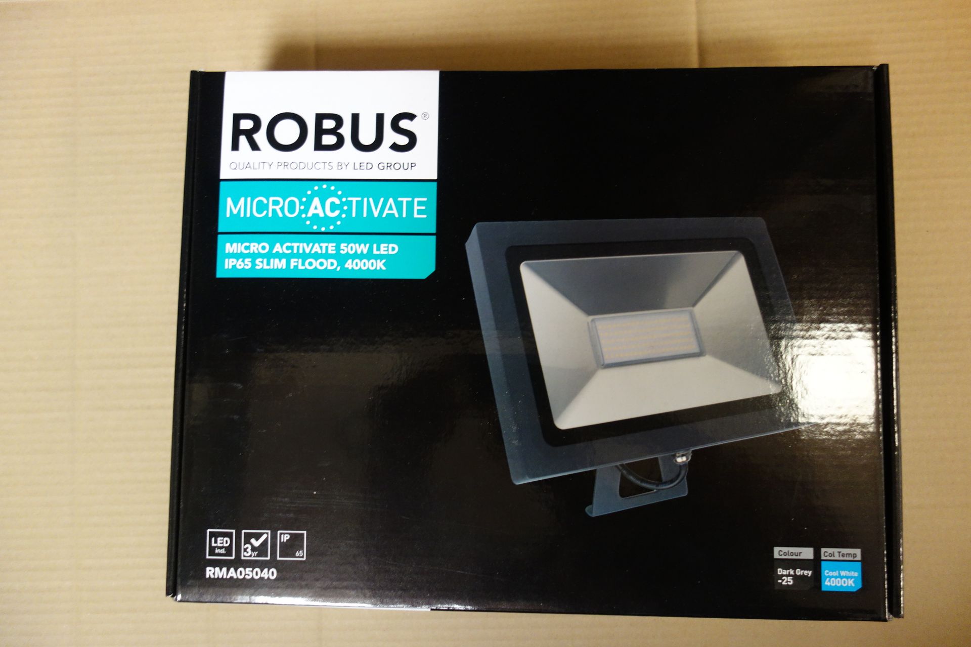 5 X Robus RMA05040 Micro Activate 50W LED Slim Flood IP65 4000K Dark Grey Body Cool White