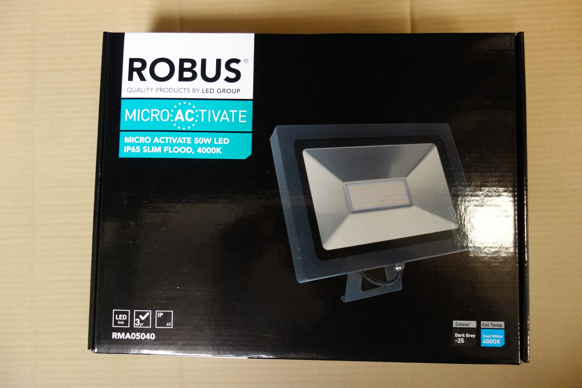 5 X Robus RMA05040 Micro Activate 50W LED Slim Flood IP65 4000K Dark Grey Body Cool White