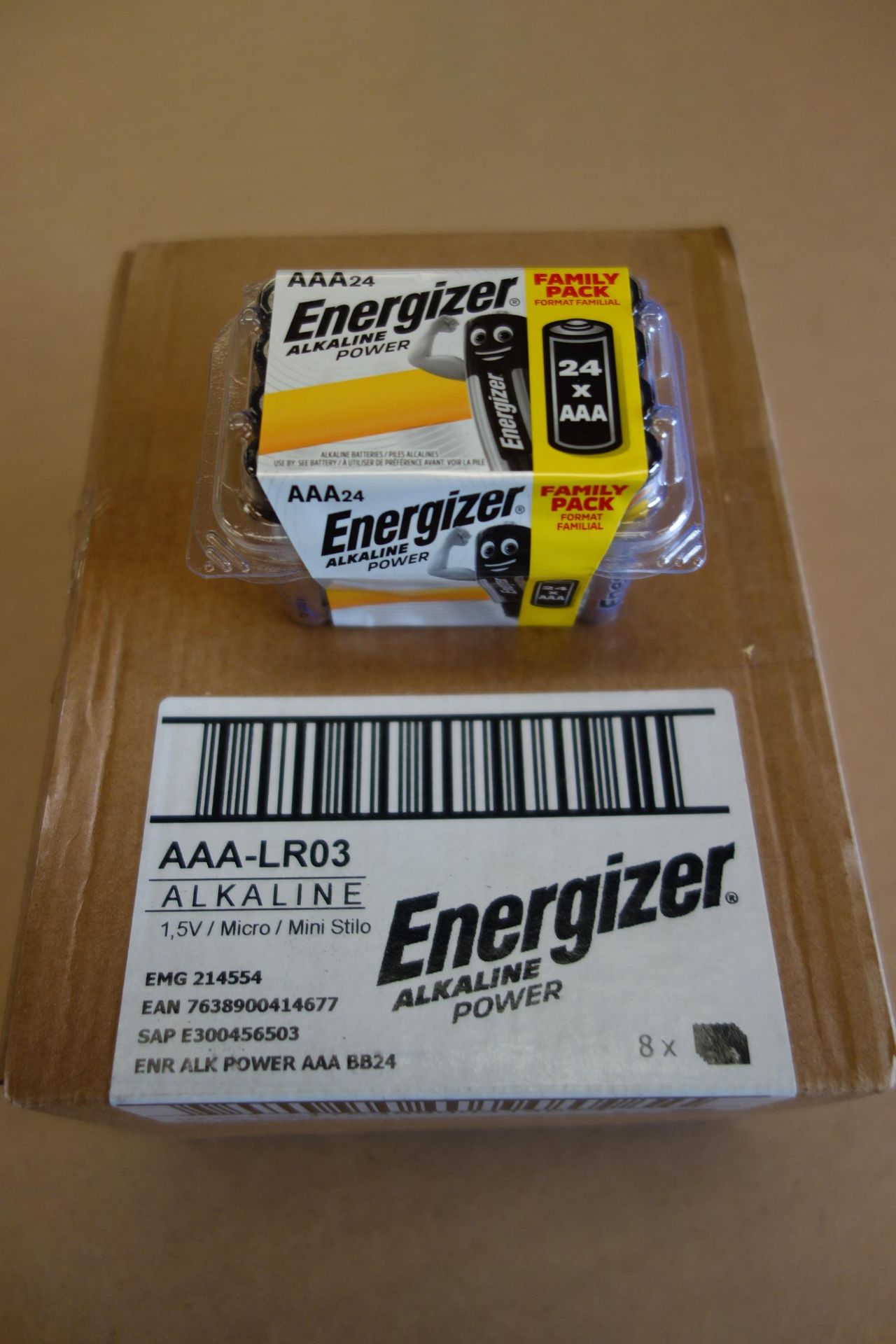 16 X Packs Of AAA-LR03 Energizer Batterys 24 X Batterys Per Pack Use By Date 12-20-29