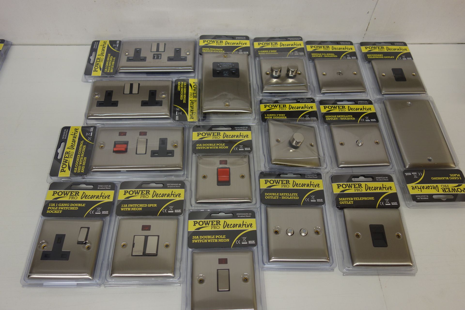 1 X Full House Pack Of SMJ Power Pro Decorative Switches + Sockets In Brushed Steel