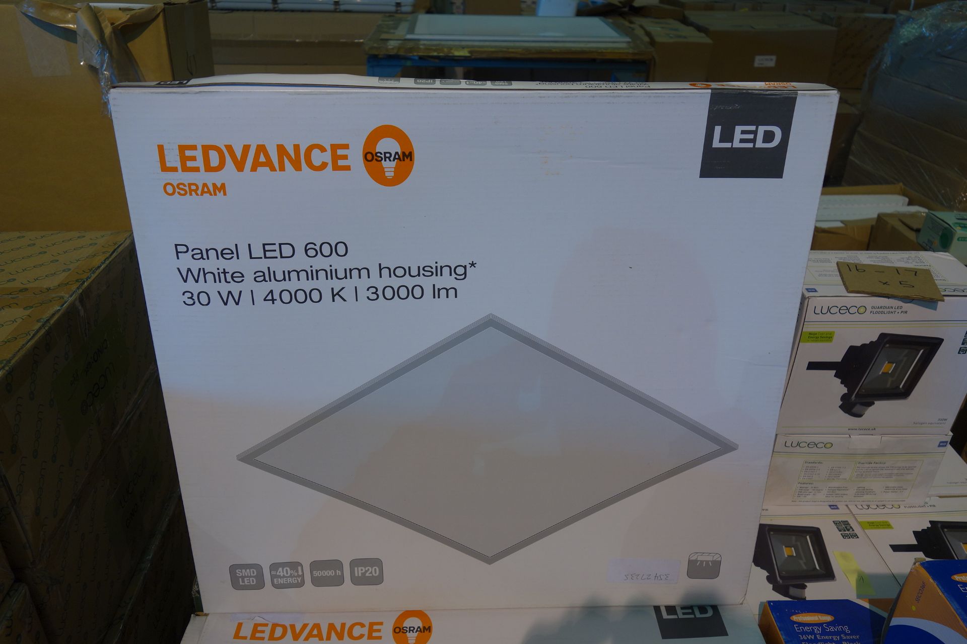 10 X Ledvance 600 X 600 LED Panels 30W 4000K 3000 Lumens White Aluminium Housing