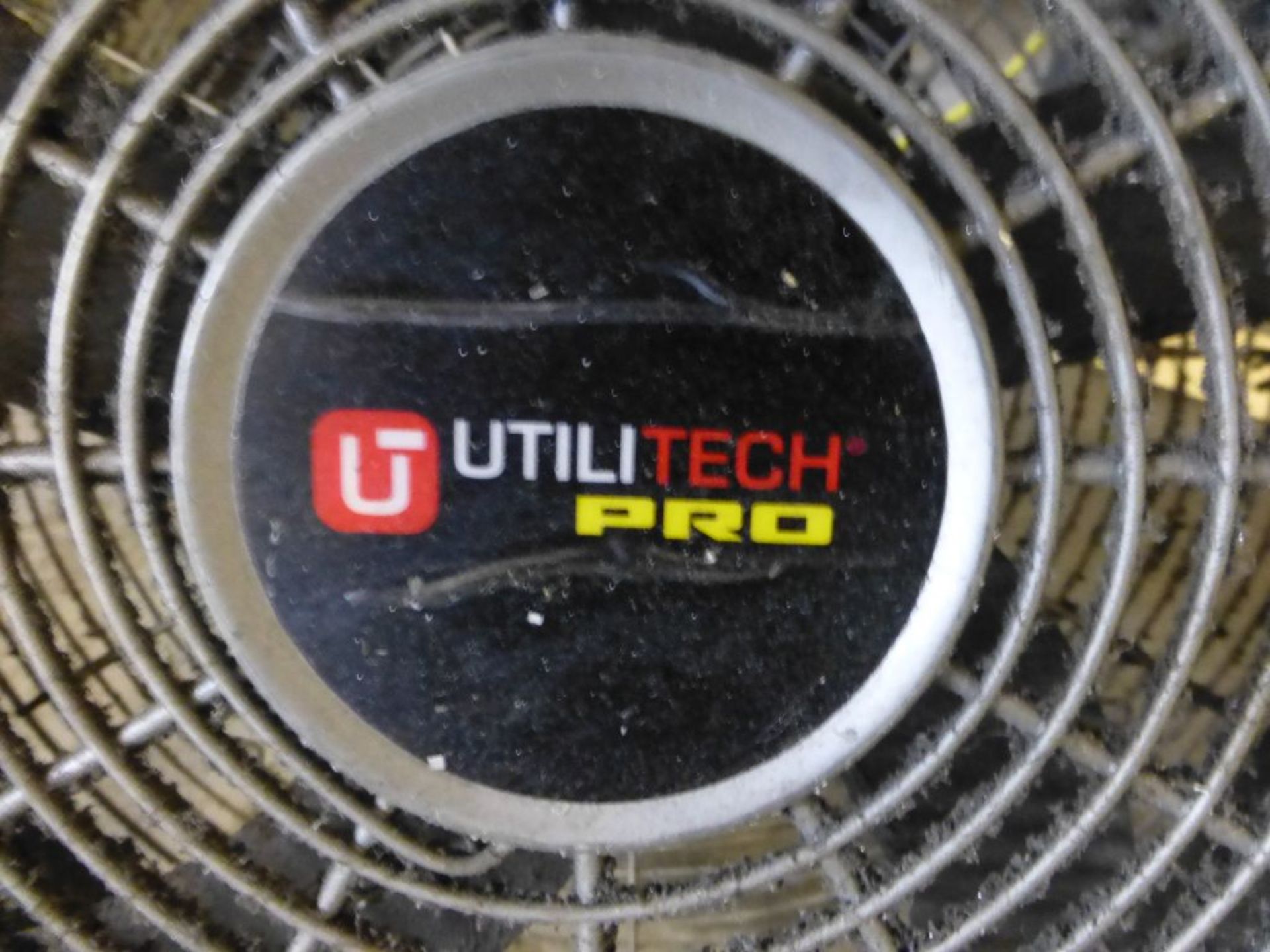 UtiliTech Pro 3 Speed Fan - Image 3 of 5